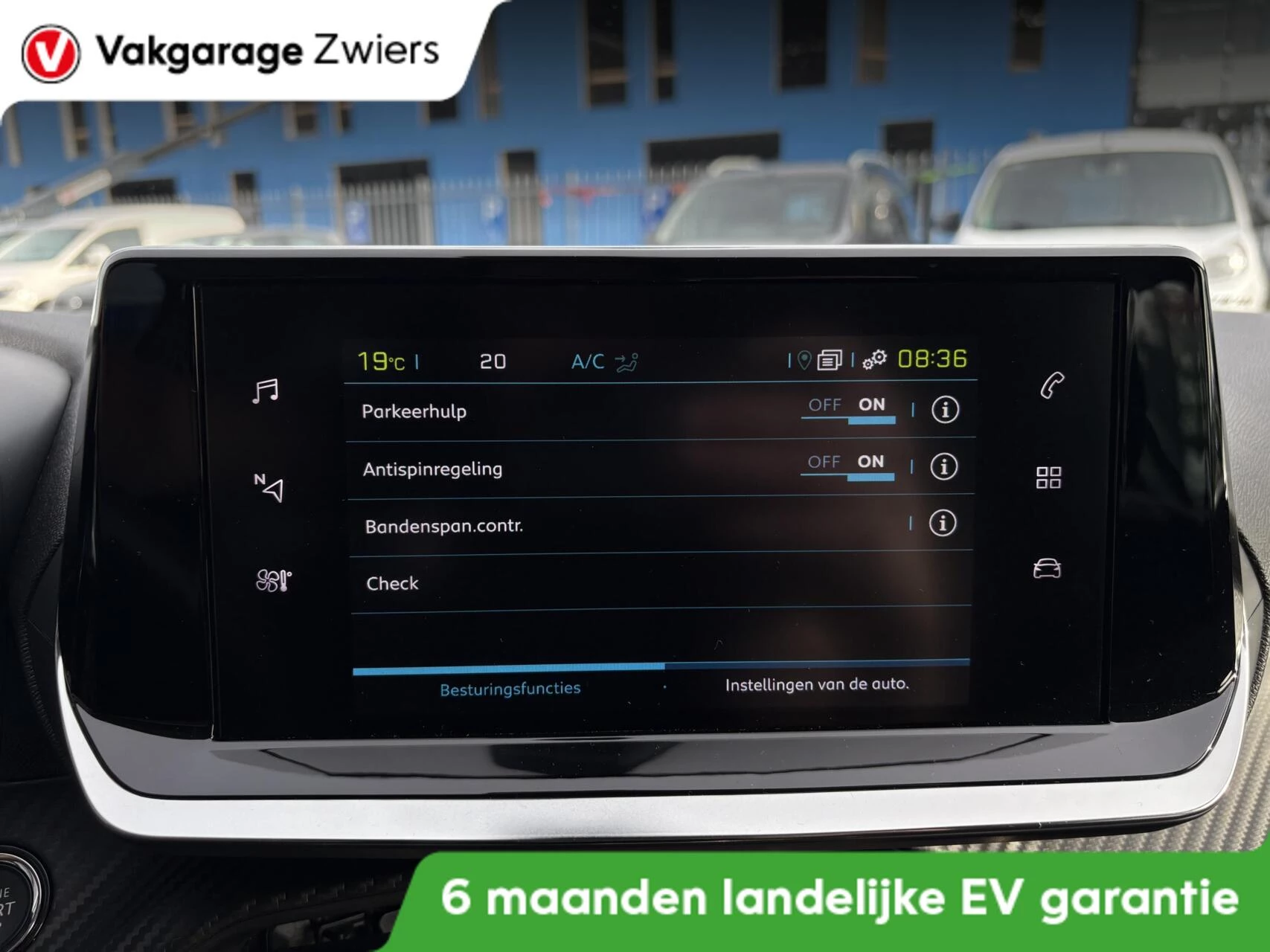 Hoofdafbeelding Peugeot e-208