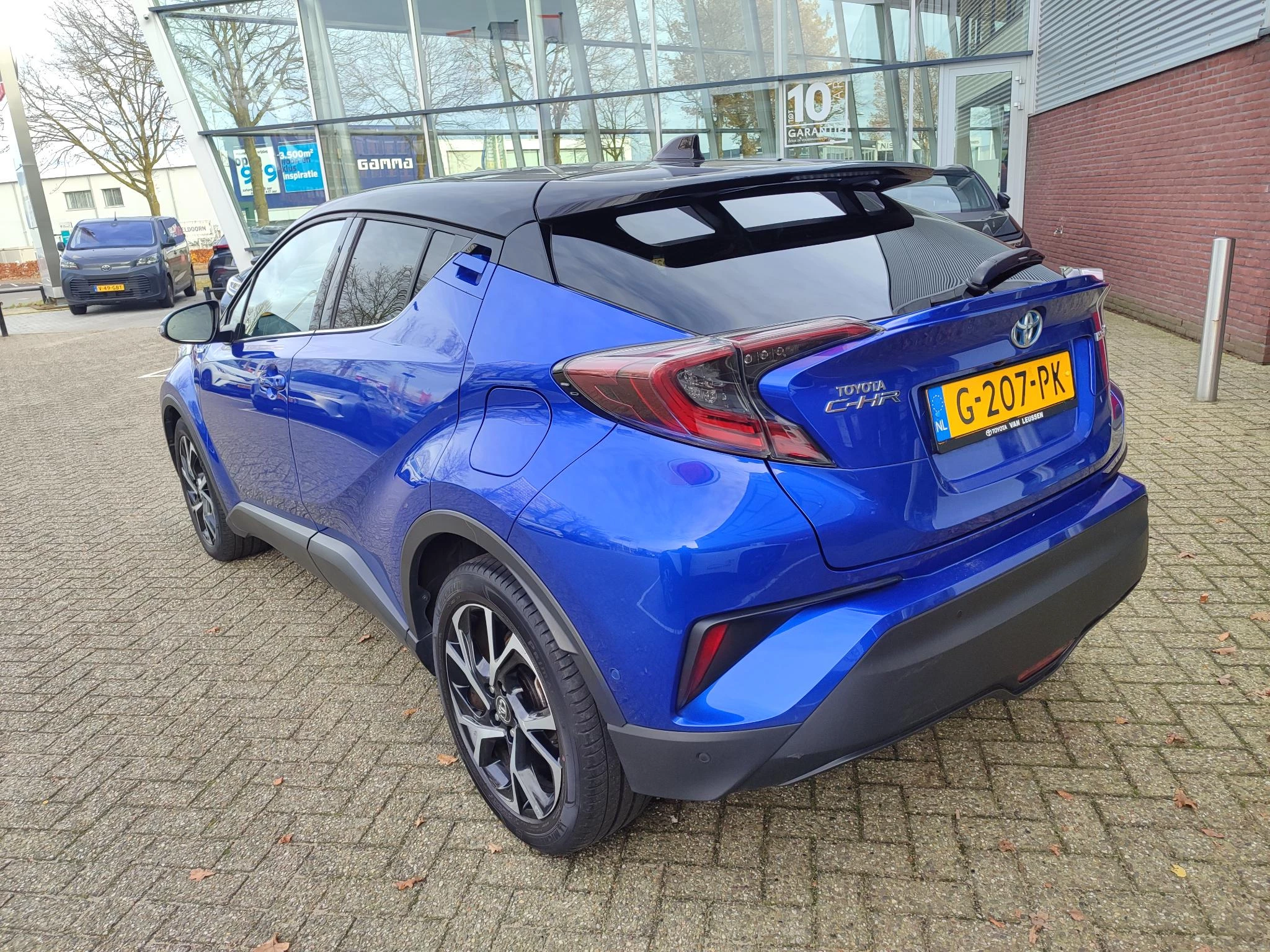 Hoofdafbeelding Toyota C-HR