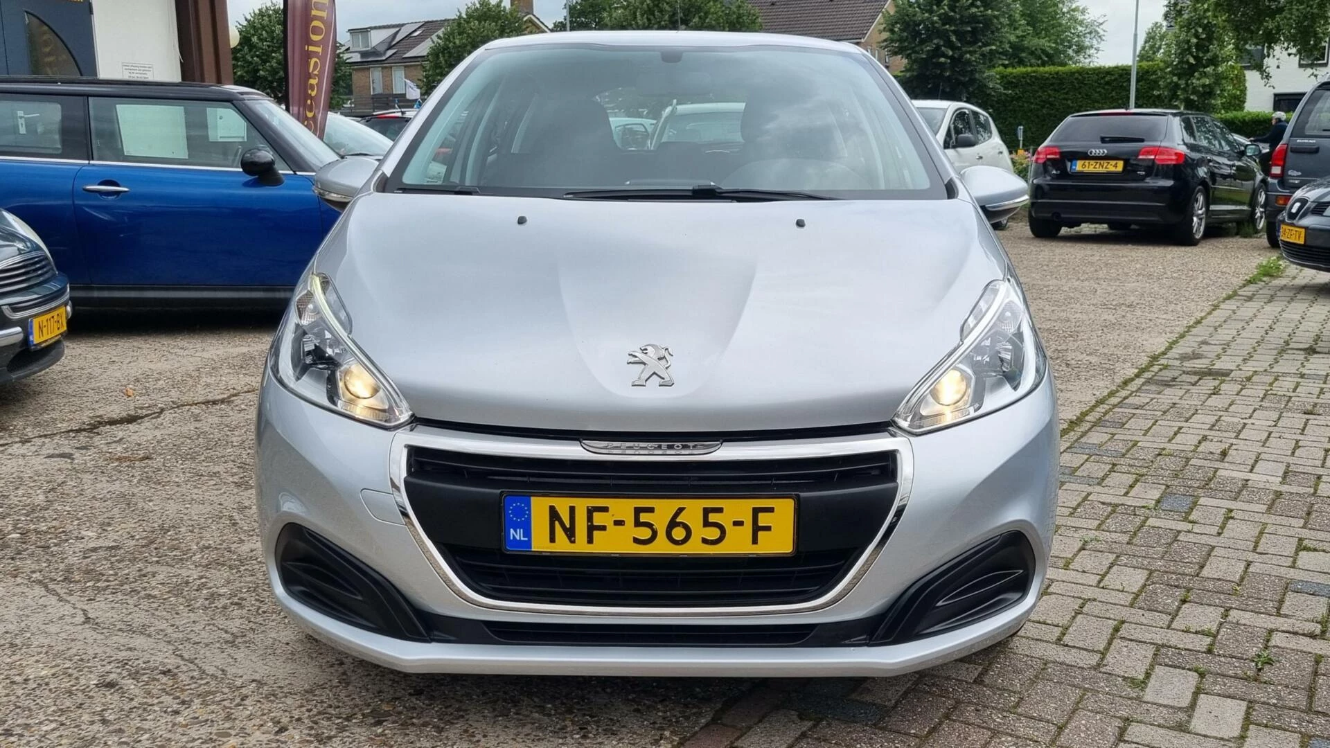 Hoofdafbeelding Peugeot 208