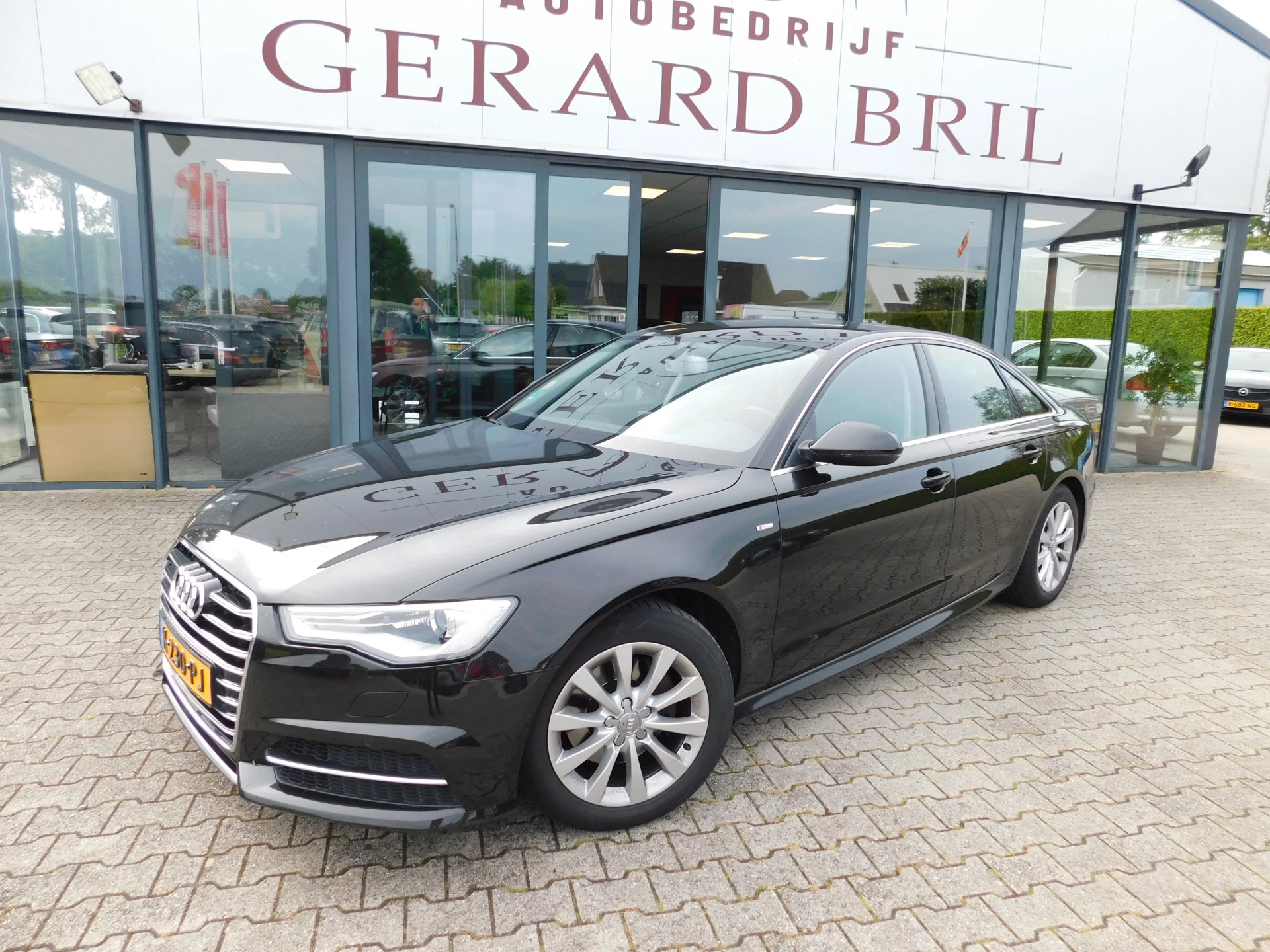 Hoofdafbeelding Audi A6