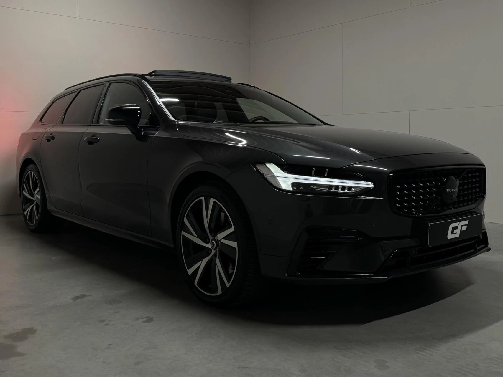 Hoofdafbeelding Volvo V90