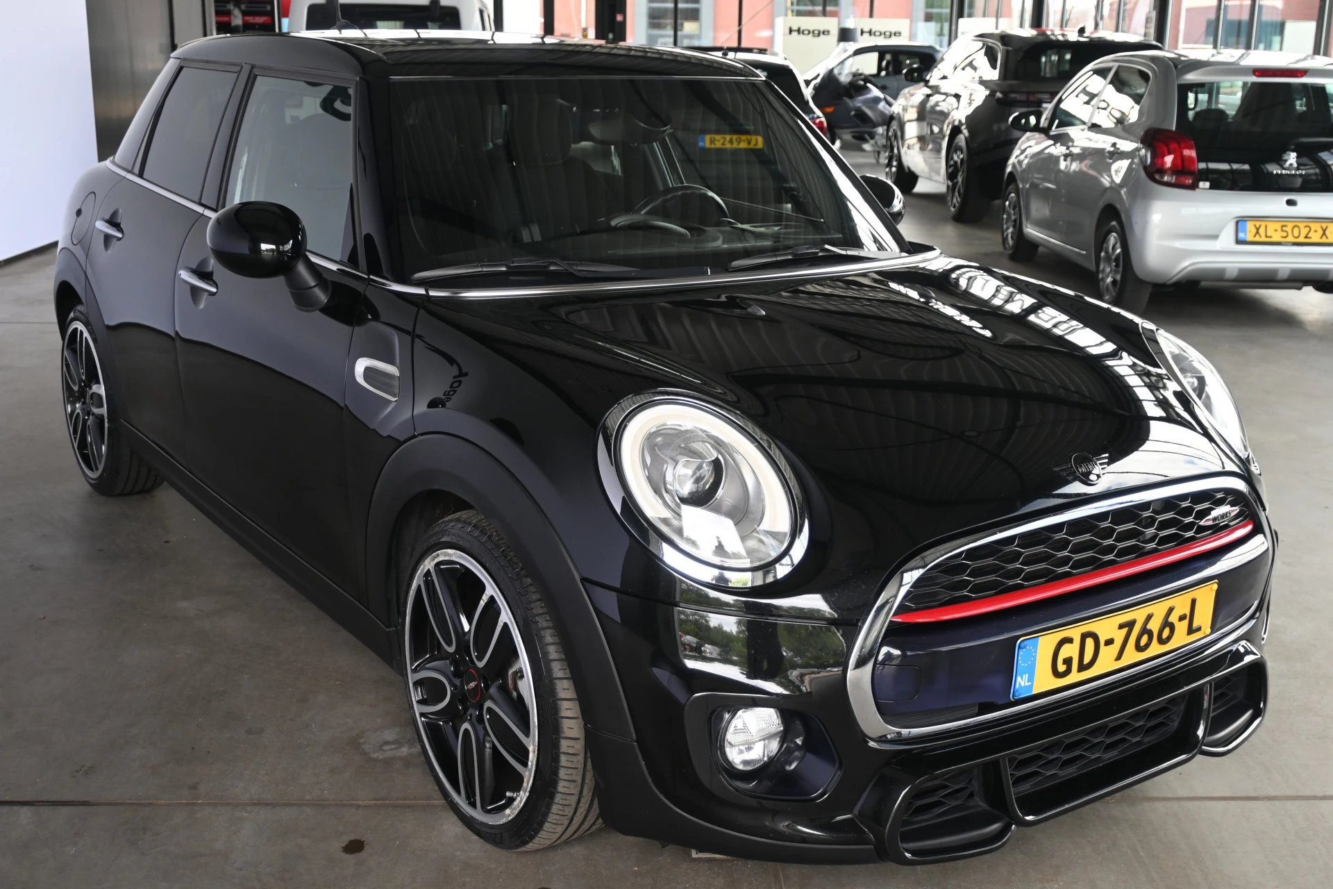 Hoofdafbeelding MINI Cooper