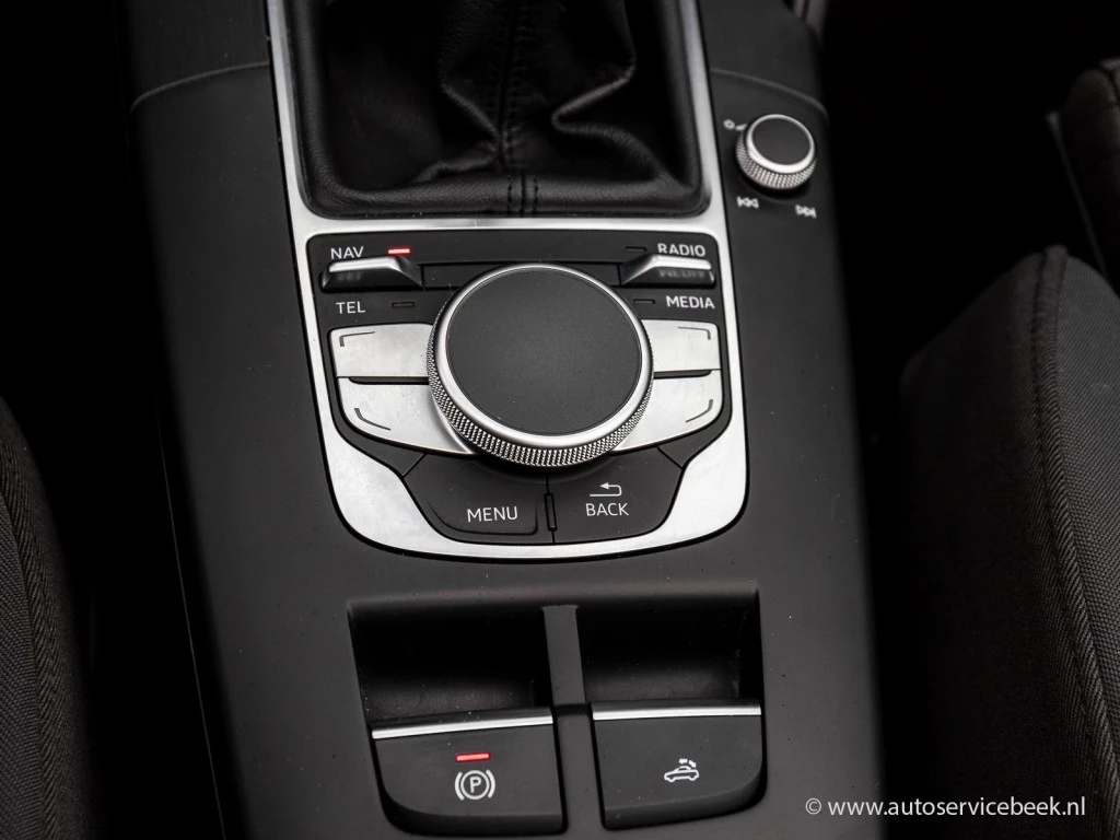 Hoofdafbeelding Audi Cabriolet