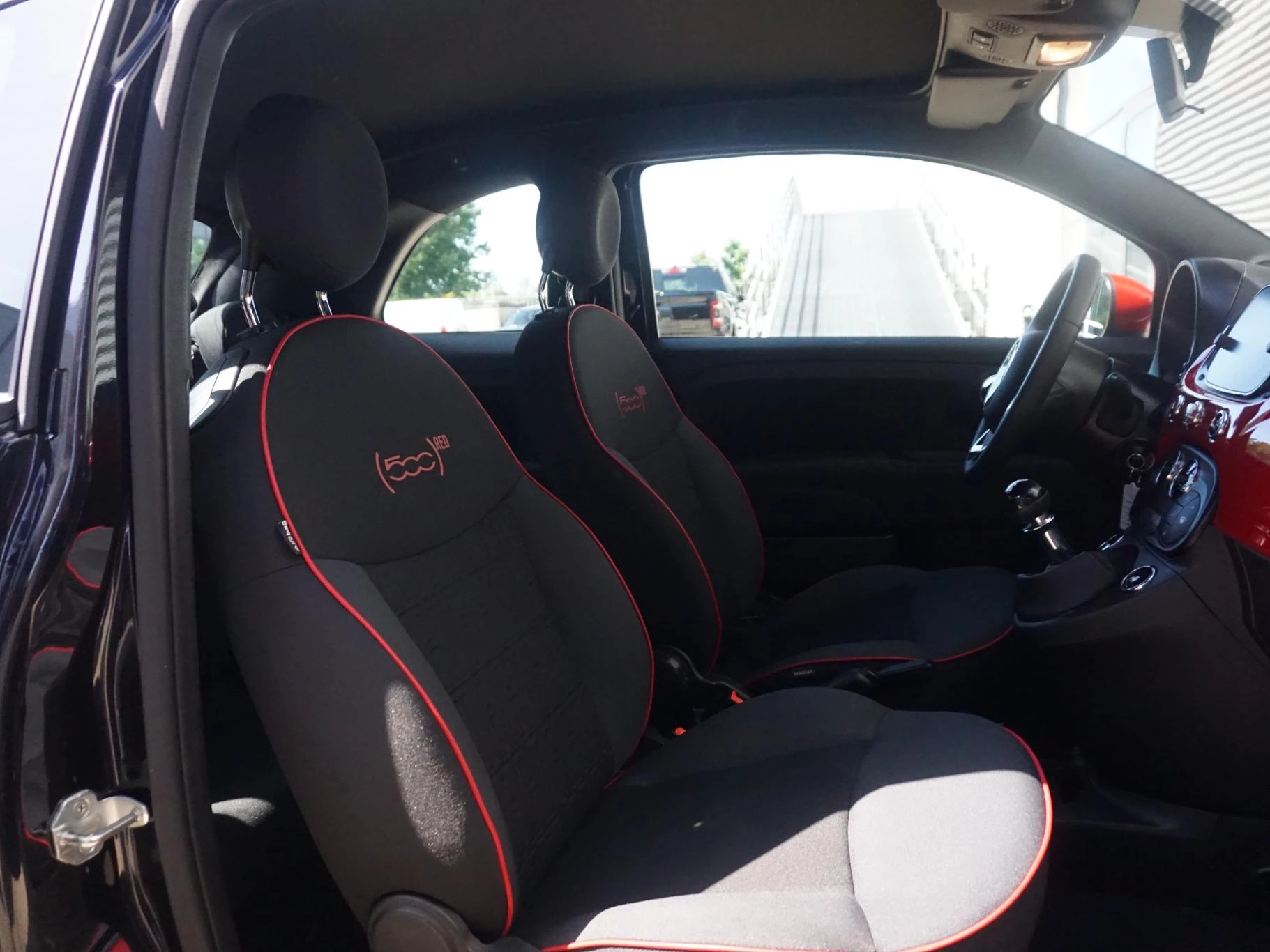 Hoofdafbeelding Fiat 500C