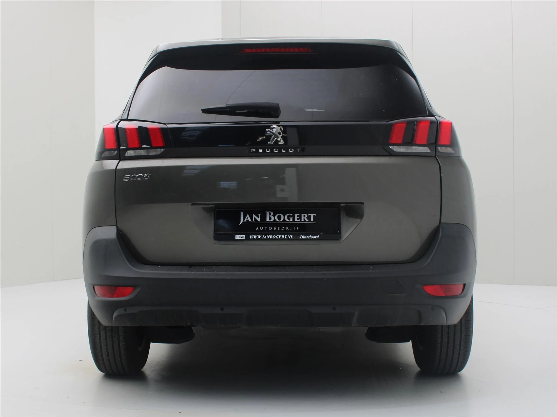 Hoofdafbeelding Peugeot 5008