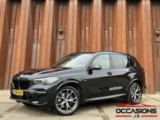 BMW X5 xDrive30d M SPORT!|GRIJS KENTEKEN|PANORAMDAK|LASERLED