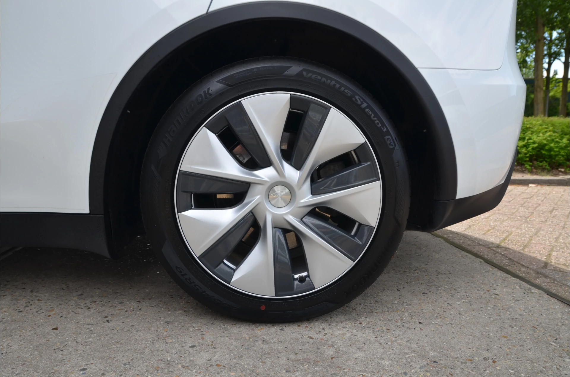 Hoofdafbeelding Tesla Model Y