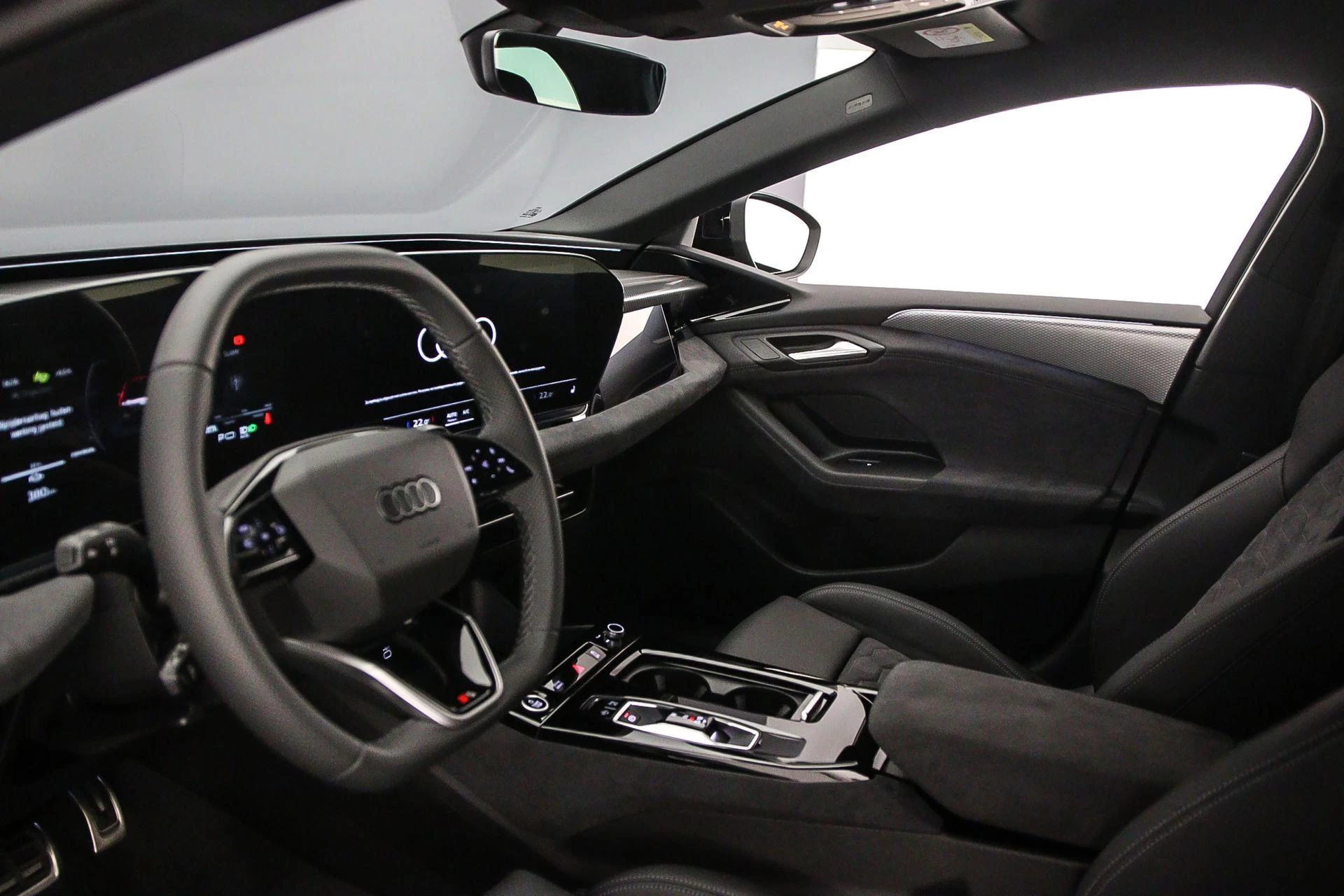 Hoofdafbeelding Audi A6 Avant e-tron