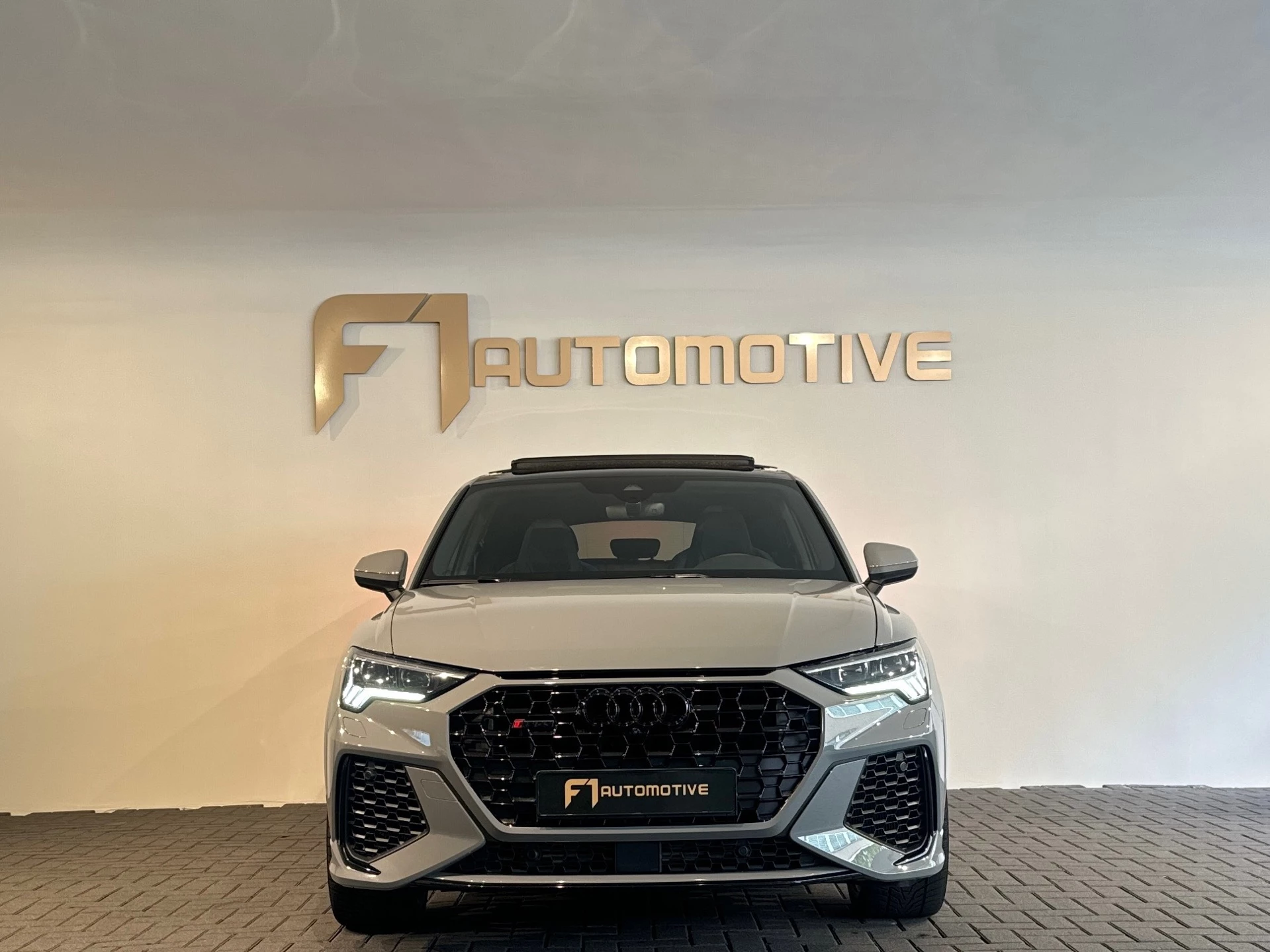 Hoofdafbeelding Audi RSQ3