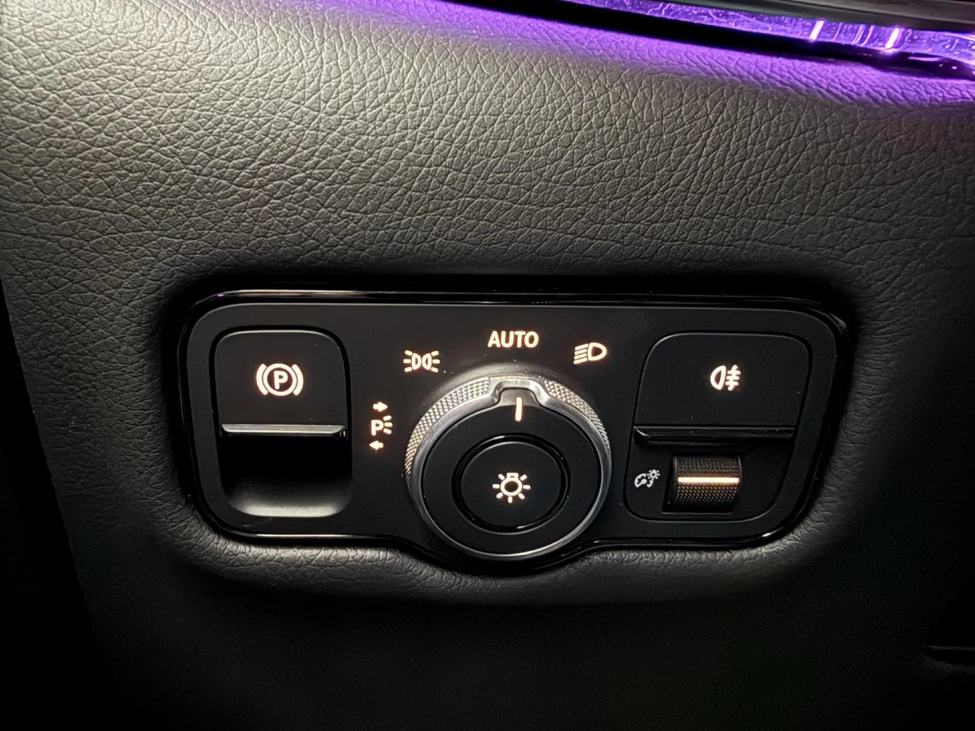 Hoofdafbeelding Mercedes-Benz EQV