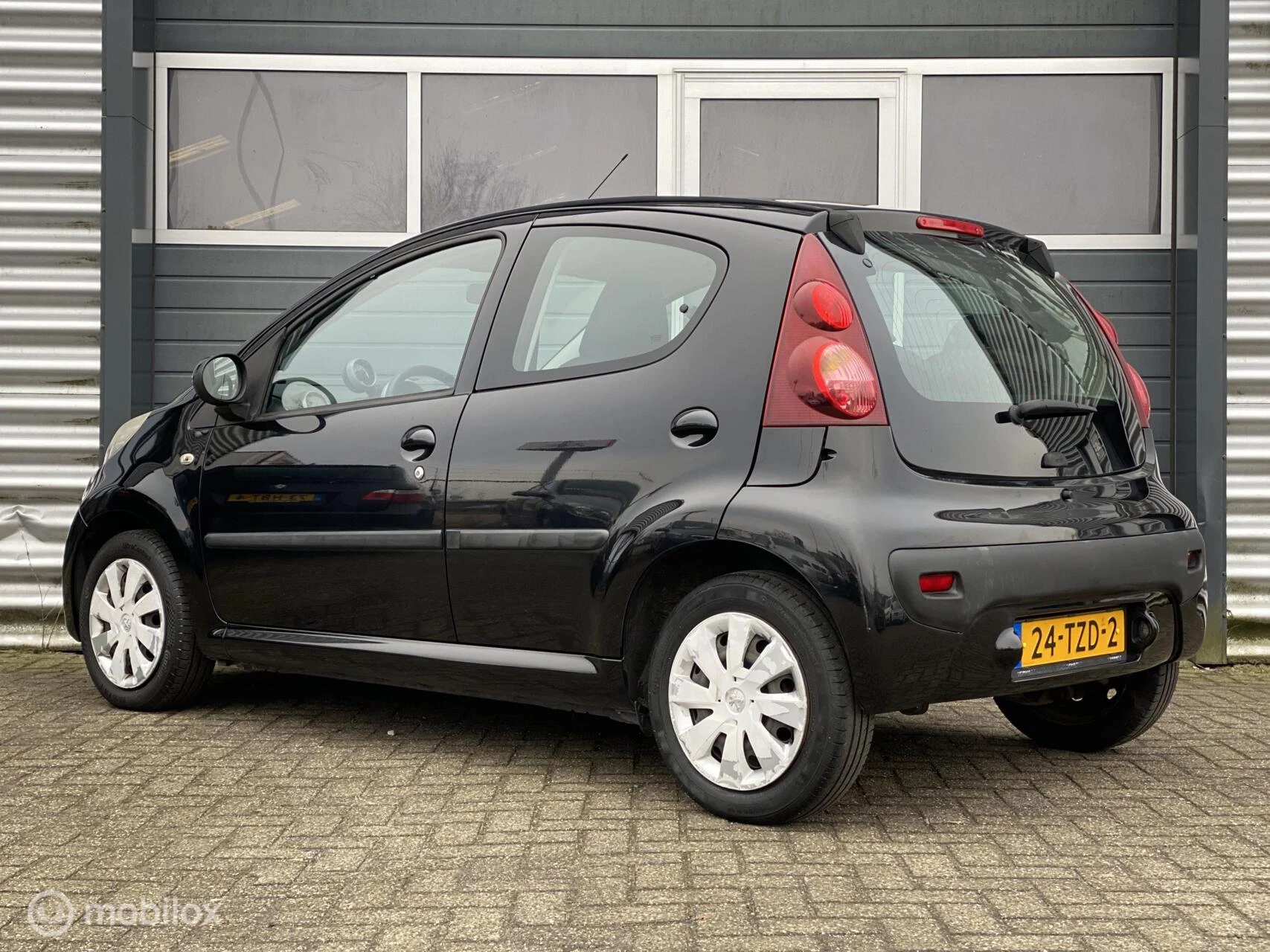 Hoofdafbeelding Peugeot 107