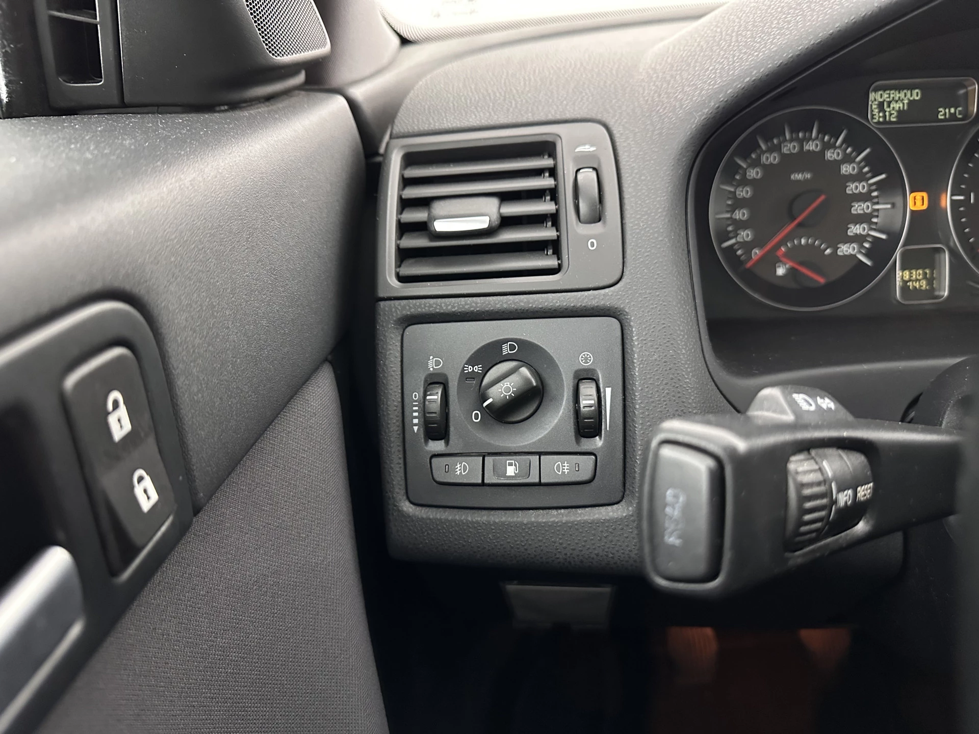 Hoofdafbeelding Volvo V50