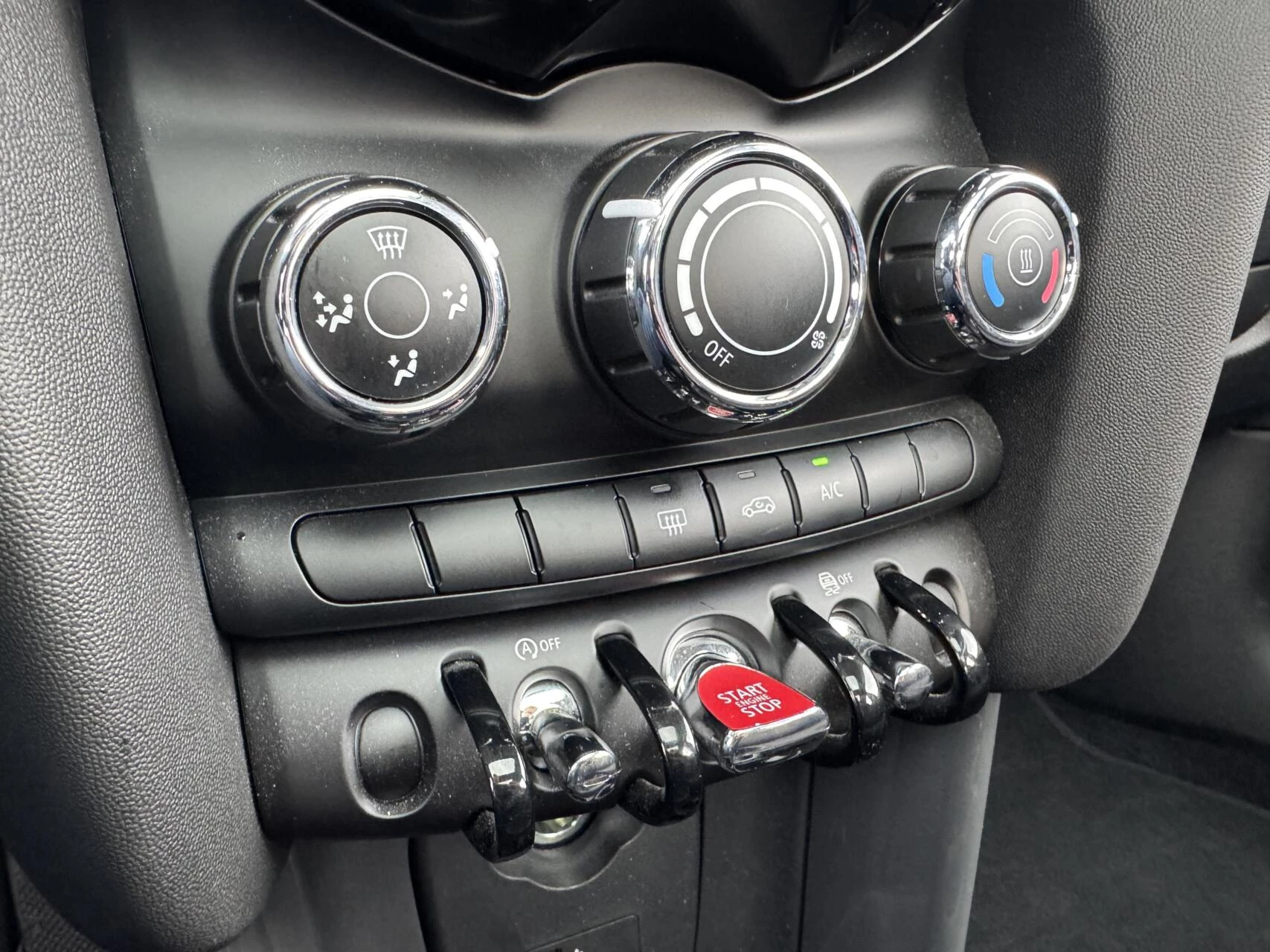 Hoofdafbeelding MINI One