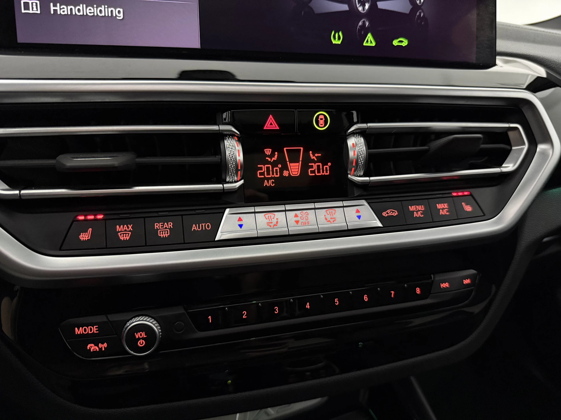 Hoofdafbeelding BMW iX3