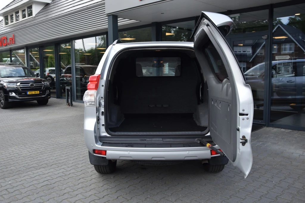 Hoofdafbeelding Toyota Land Cruiser