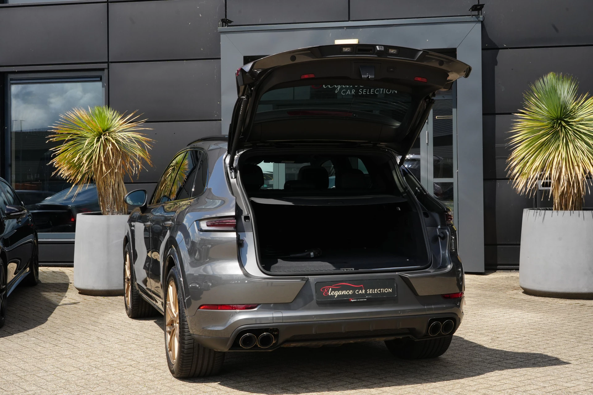 Hoofdafbeelding Porsche Cayenne