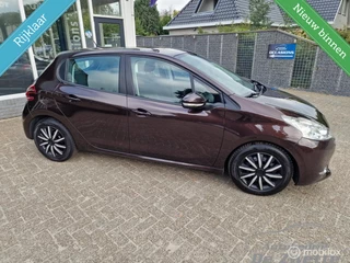 Peugeot 208 1.4 VTi Envy