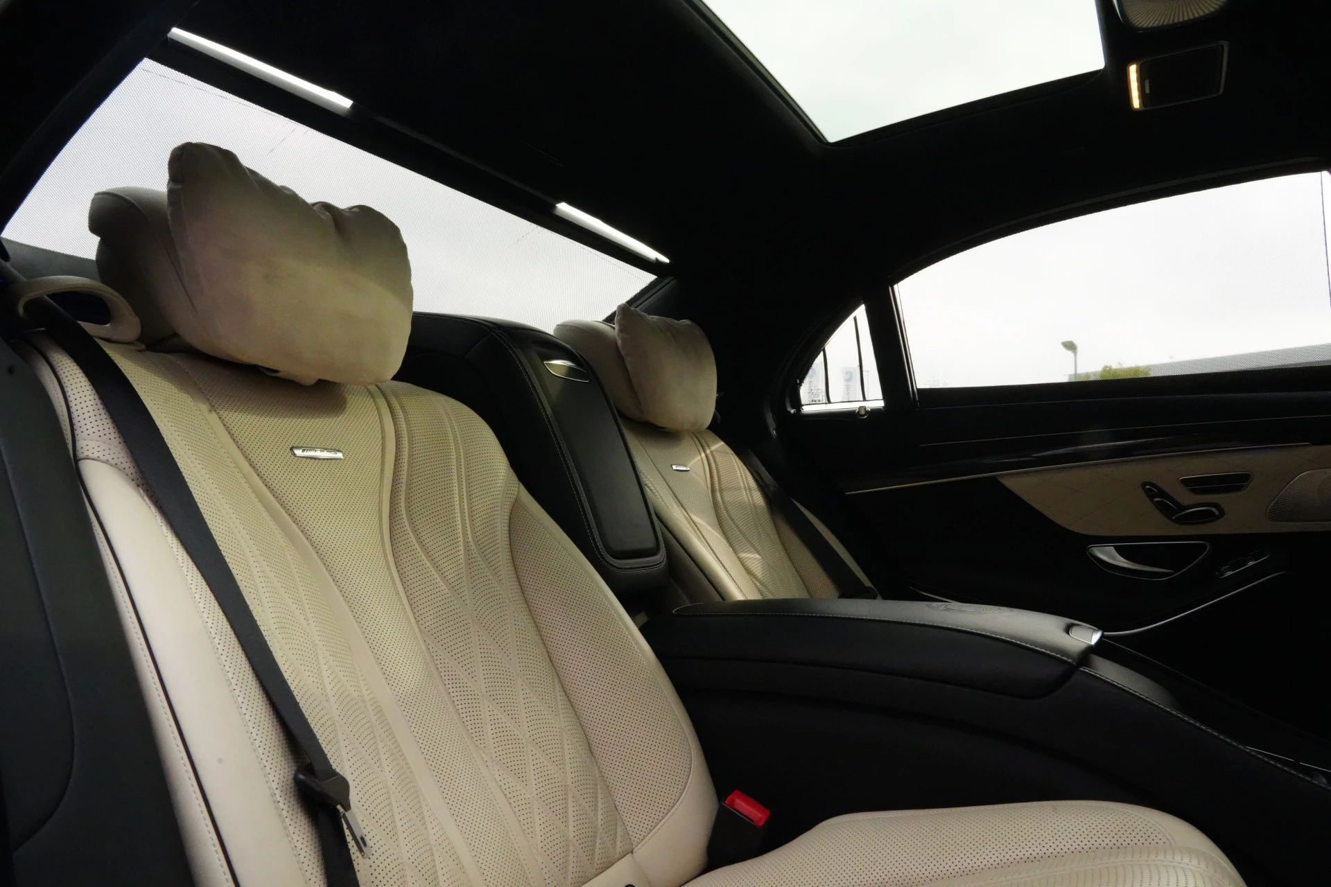 Hoofdafbeelding Mercedes-Benz S-Klasse