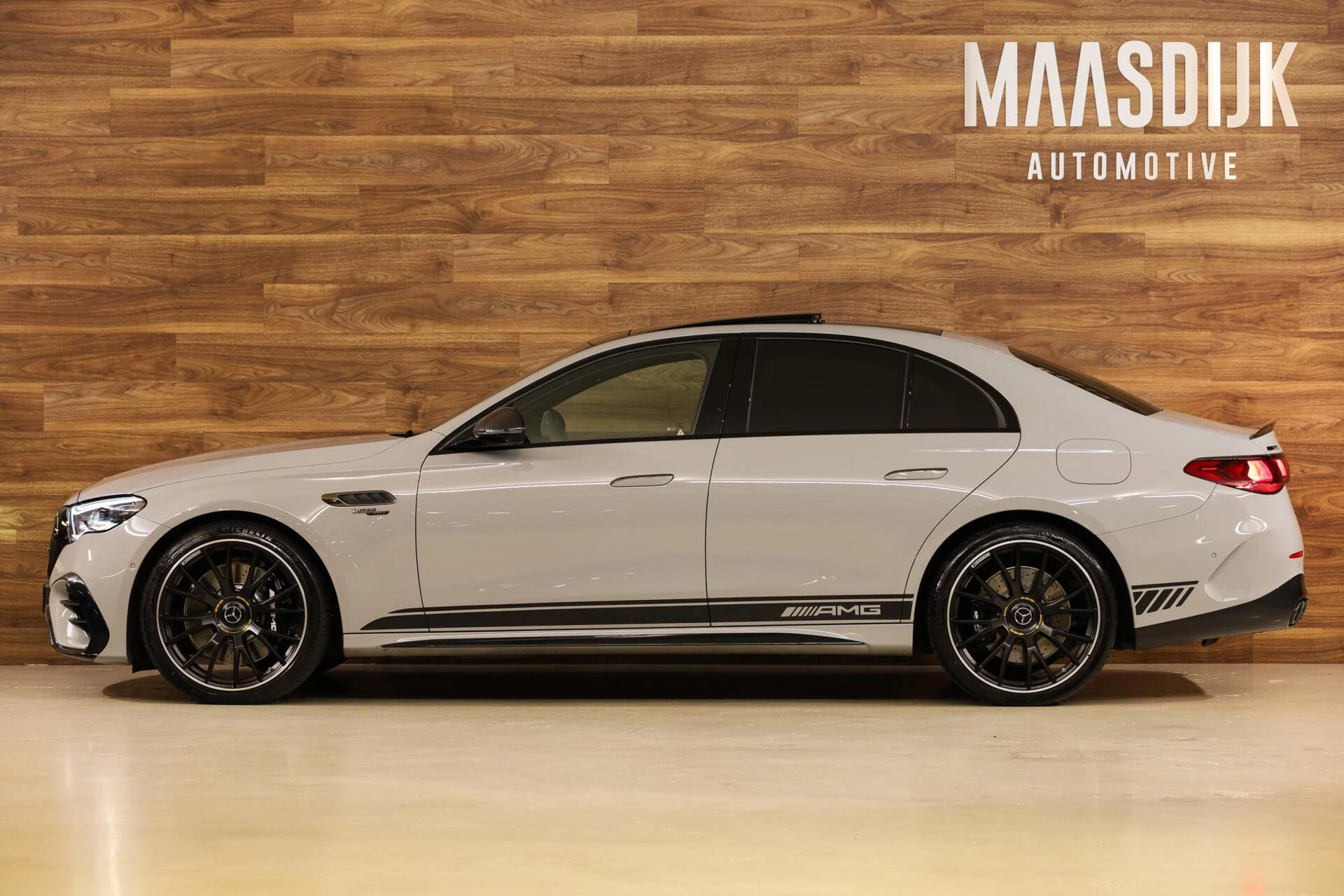 Hoofdafbeelding Mercedes-Benz E-Klasse