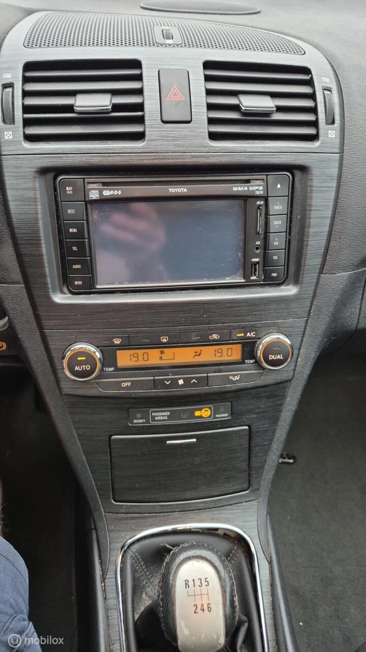 Hoofdafbeelding Toyota Avensis