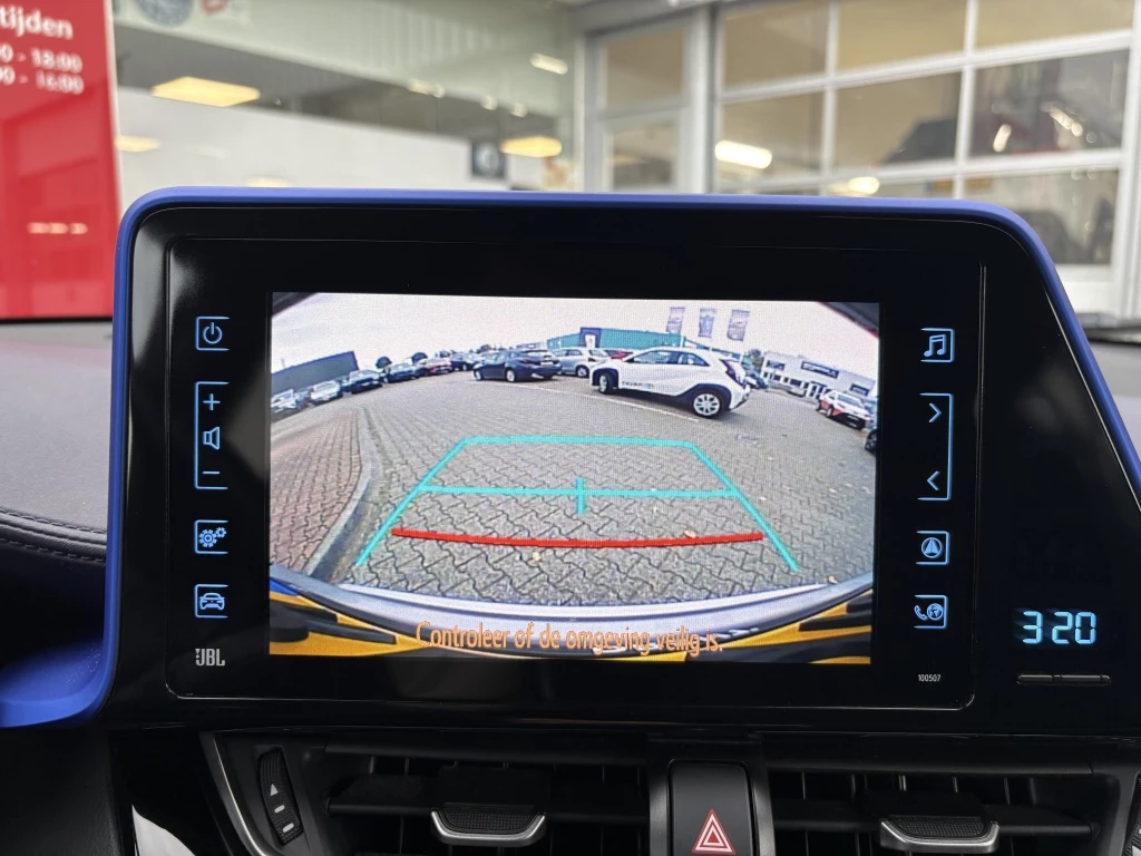 Hoofdafbeelding Toyota C-HR