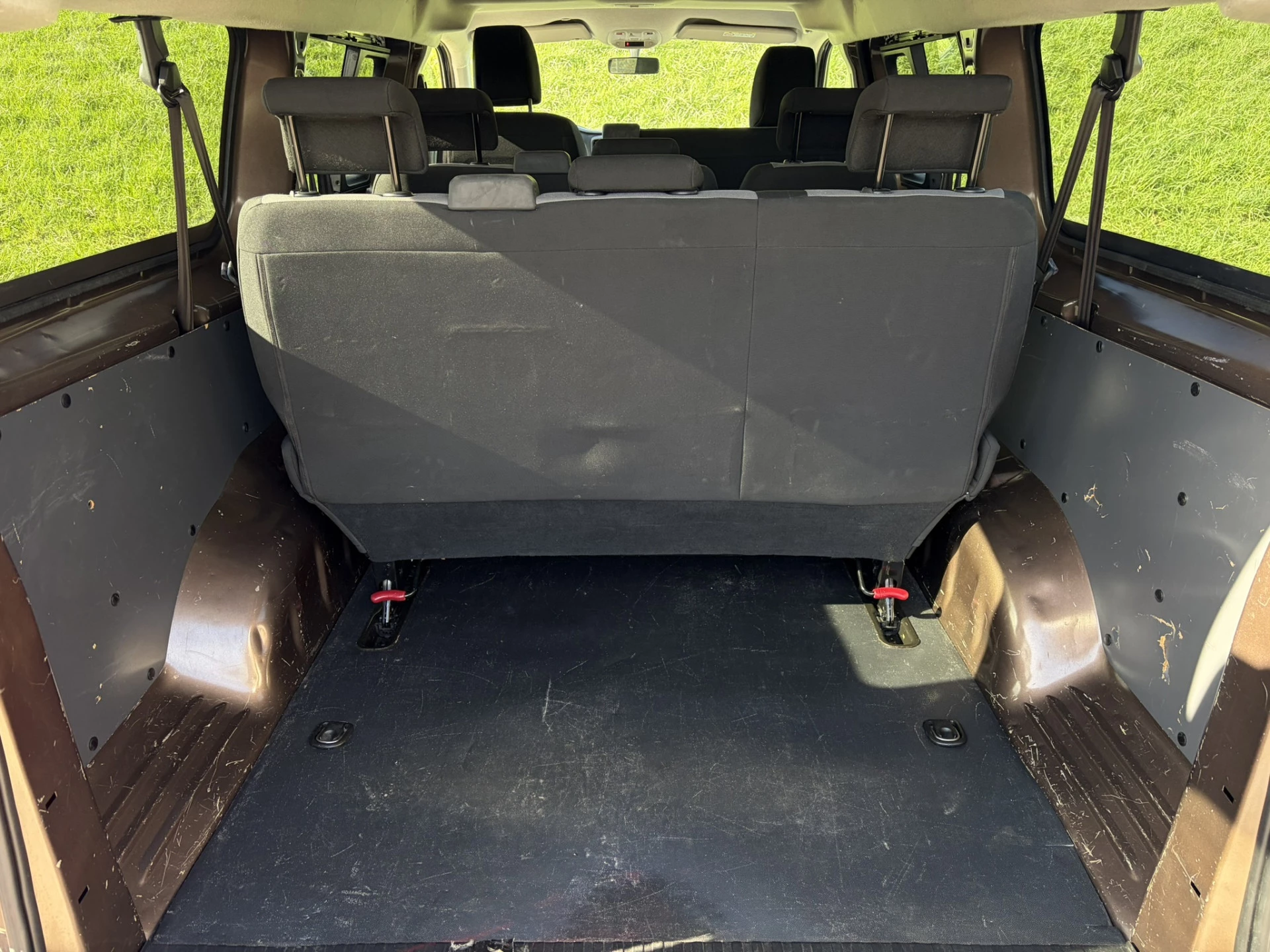 Hoofdafbeelding Peugeot Traveller