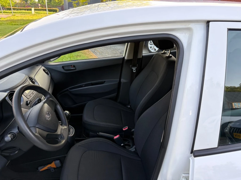 Hoofdafbeelding Hyundai i10
