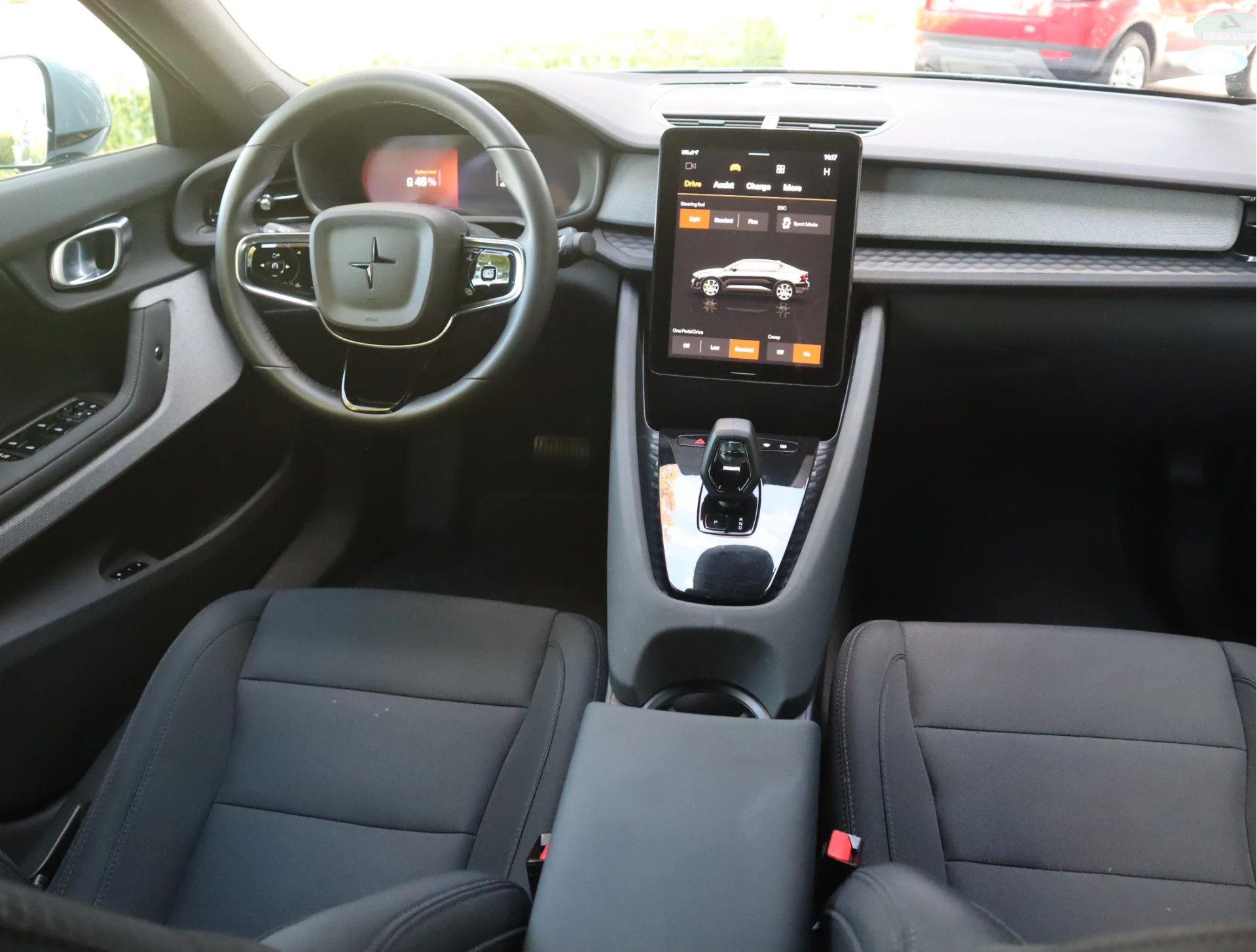 Hoofdafbeelding Polestar 2