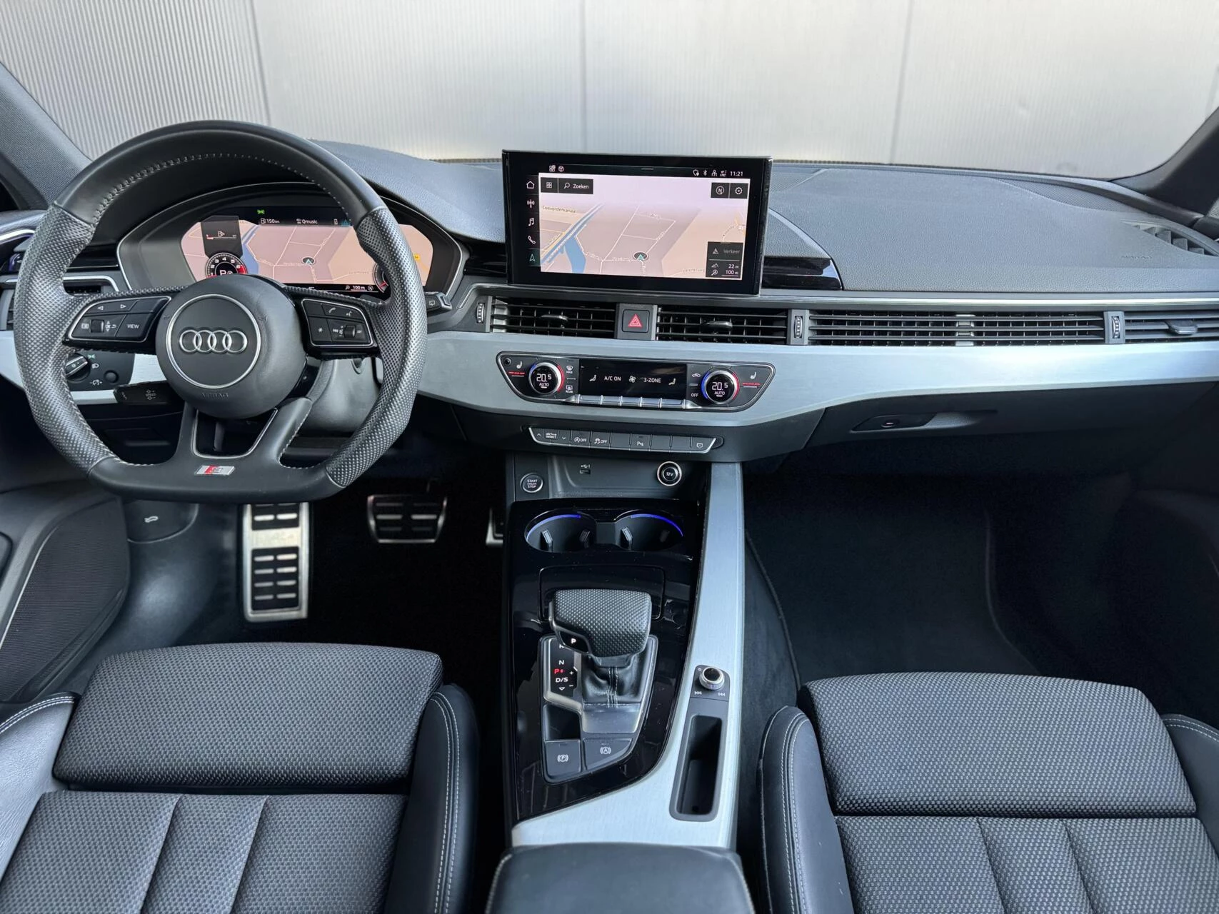 Hoofdafbeelding Audi A4