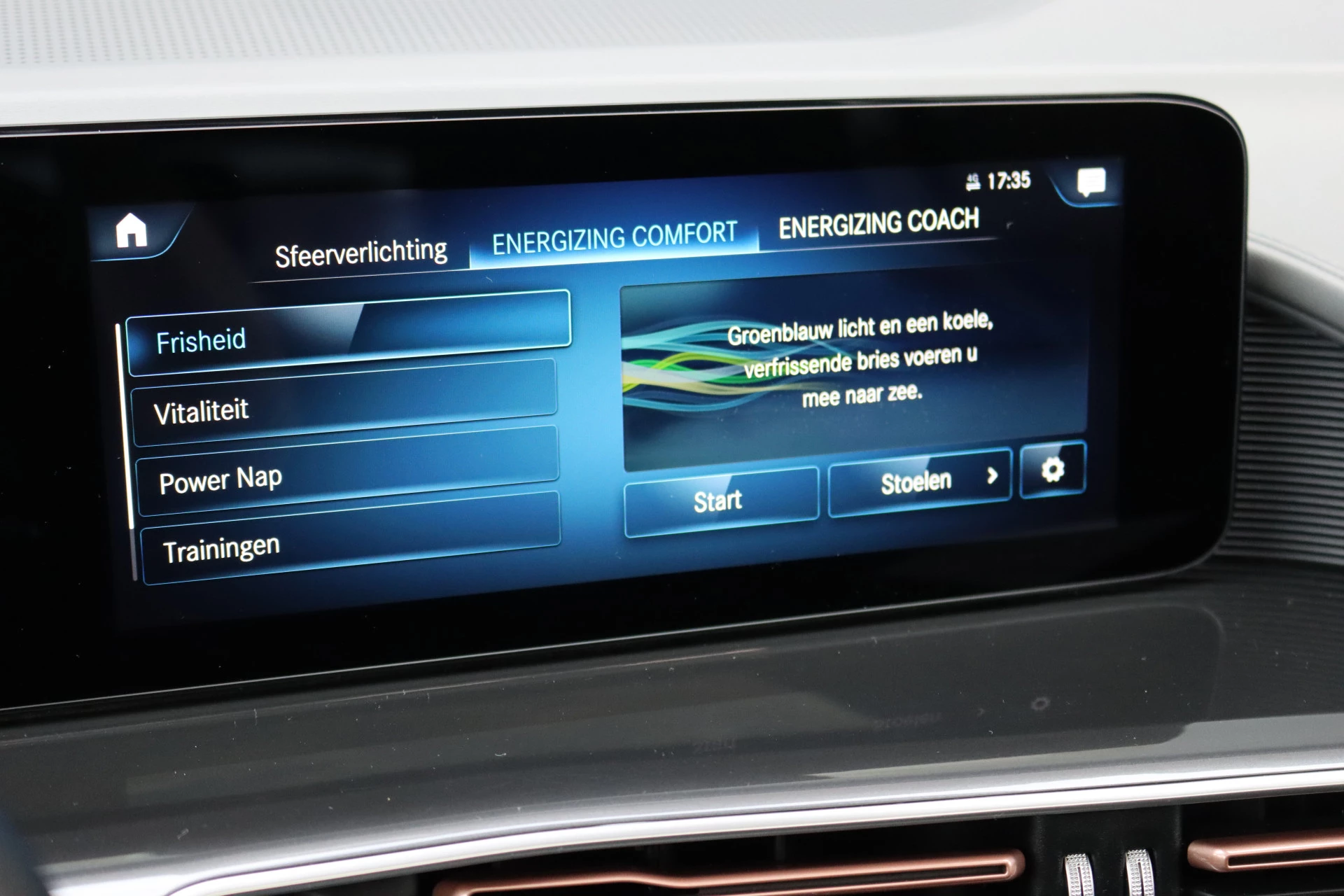 Hoofdafbeelding Mercedes-Benz EQC