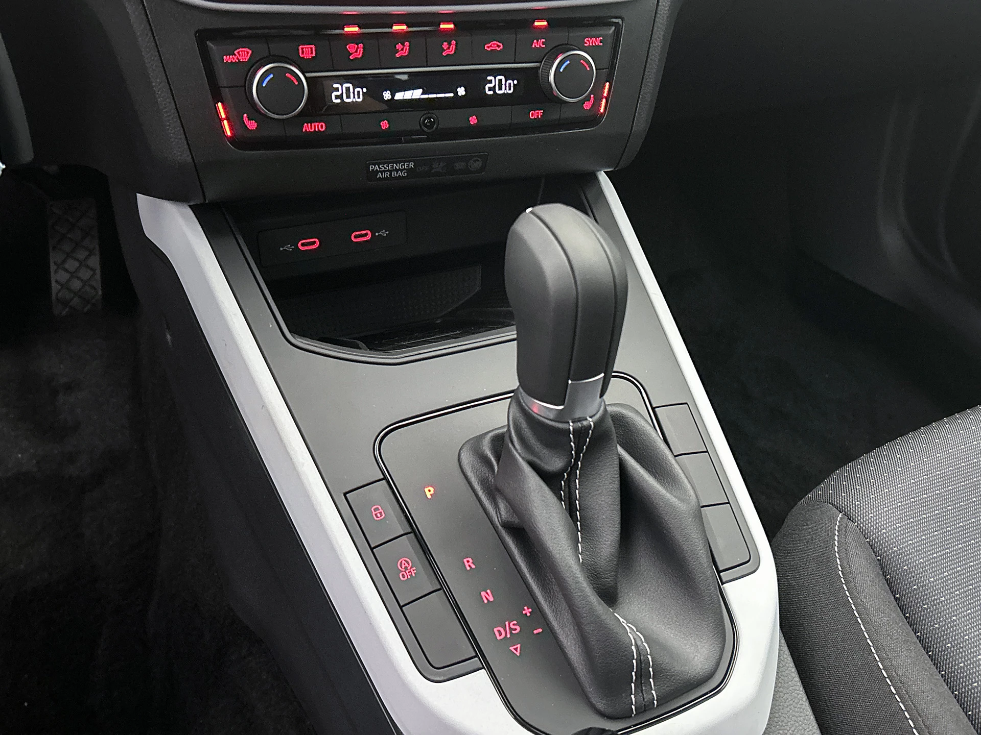 Hoofdafbeelding SEAT Arona