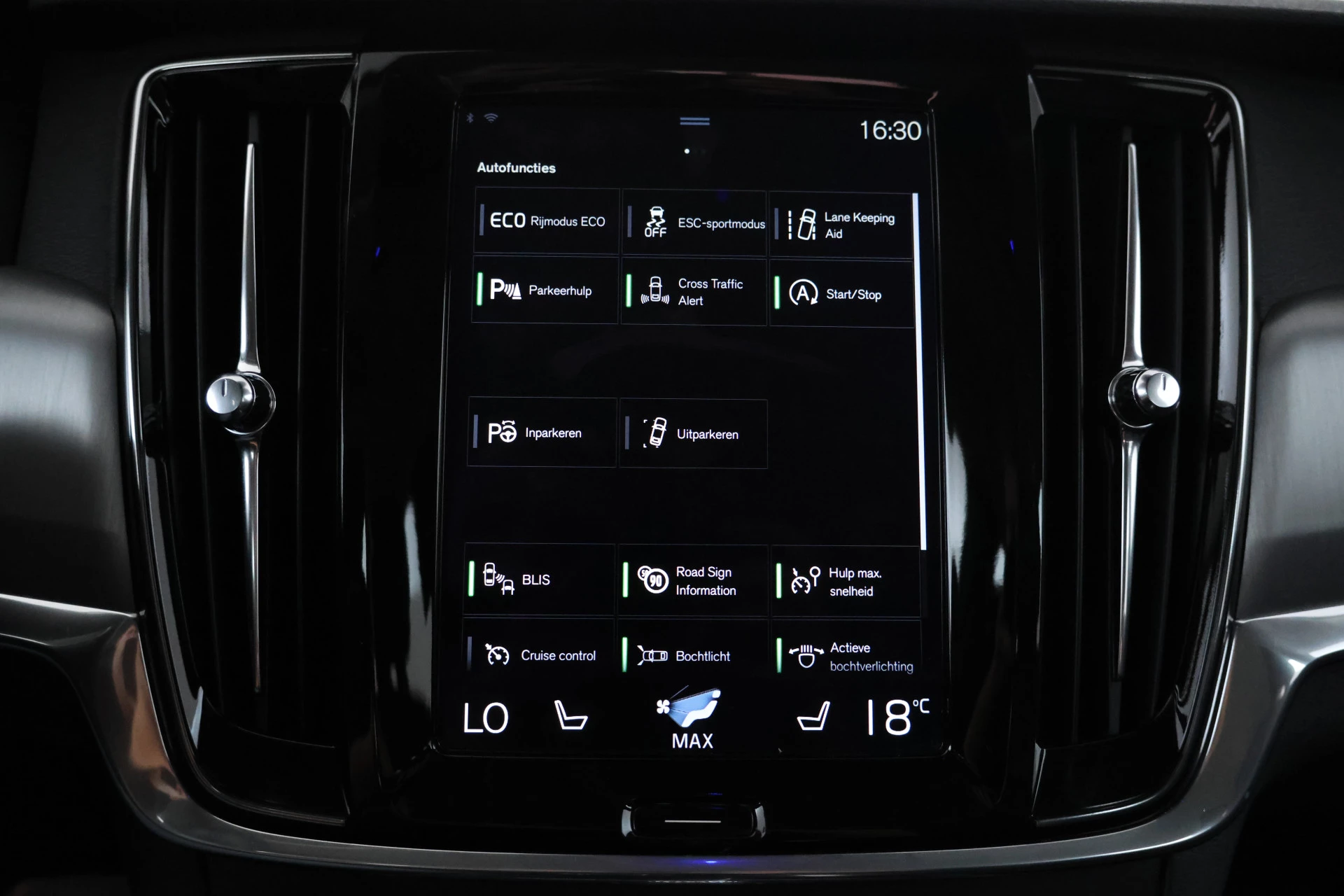 Hoofdafbeelding Volvo V90