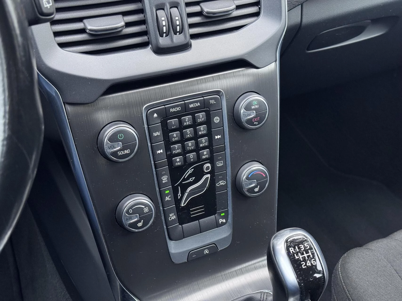 Hoofdafbeelding Volvo V40