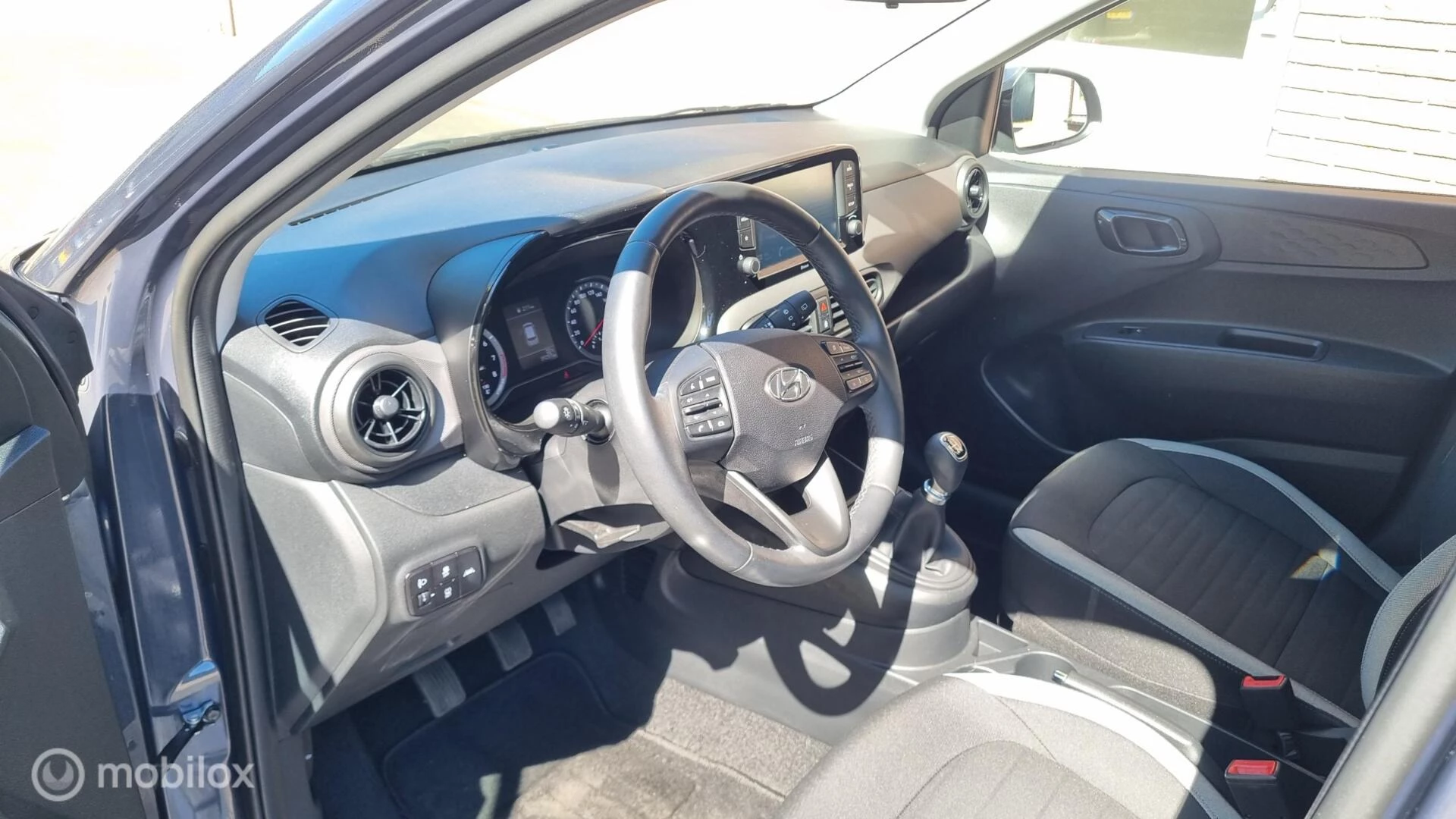 Hoofdafbeelding Hyundai i10