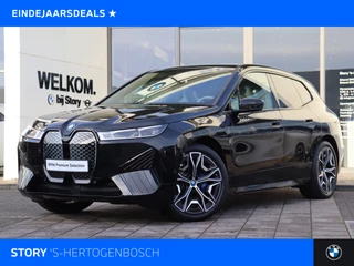 BMW iX xDrive50 High Executive / Sportpakket / Panoramadak Sky Lounge / Trekhaak / Laserlight / Parking Assistant Plus / Multifunctionele Stoelen / Comfort Access