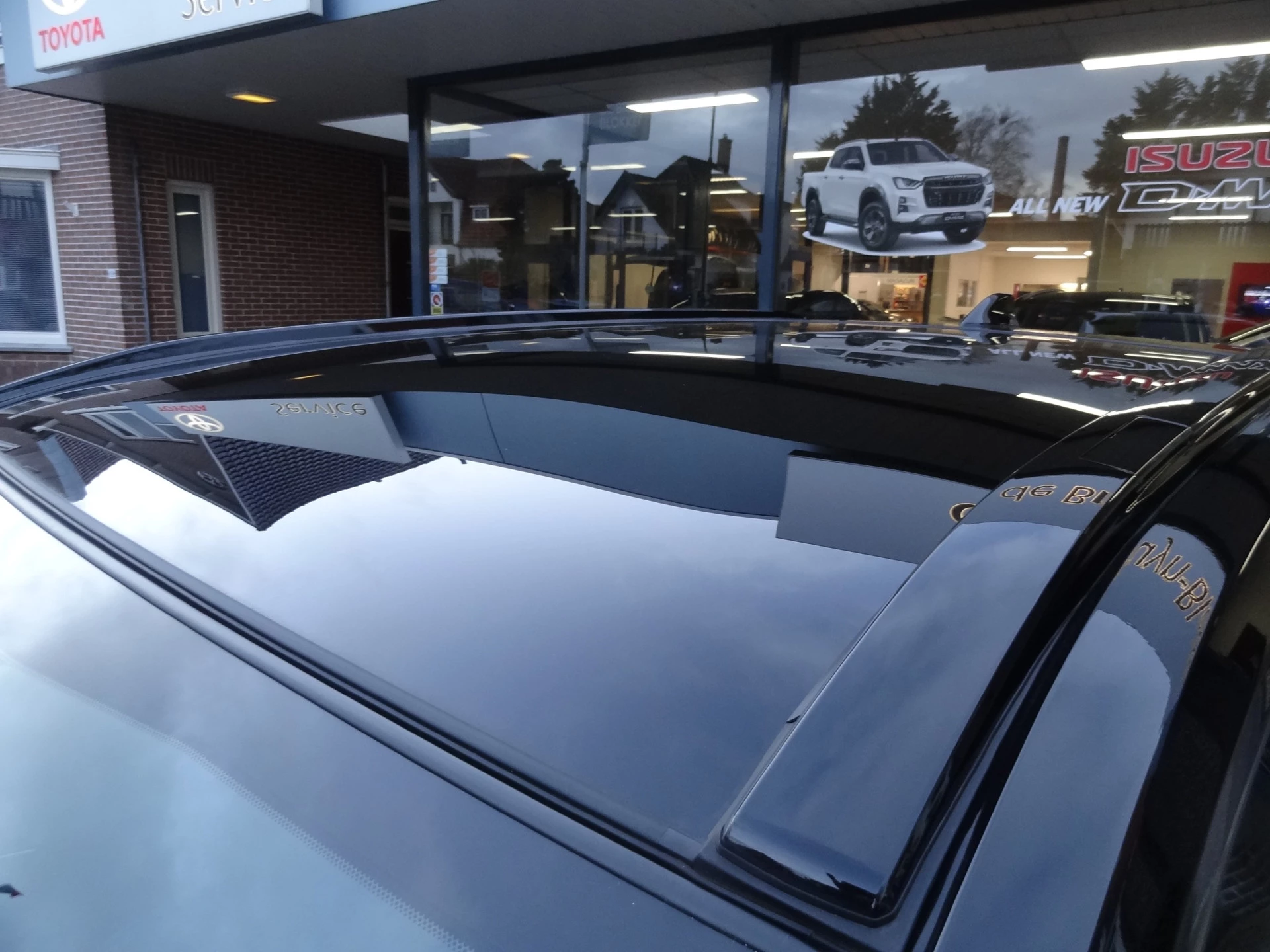 Hoofdafbeelding Toyota bZ4X