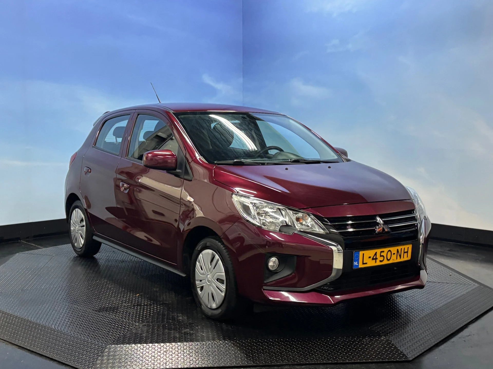 Hoofdafbeelding Mitsubishi Space Star