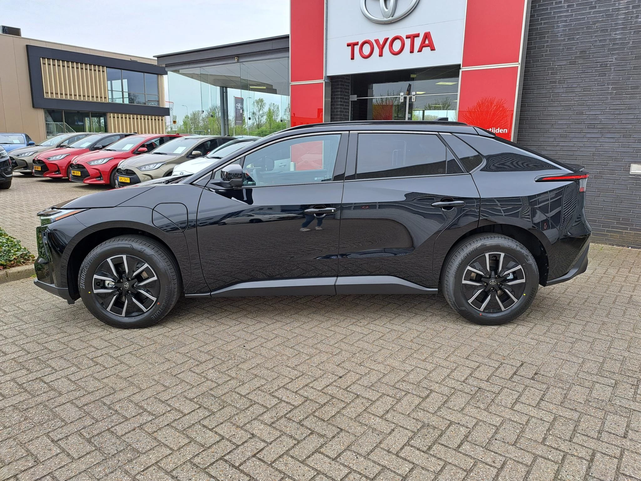 Hoofdafbeelding Toyota bZ4X