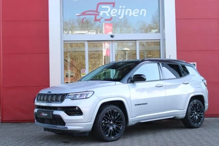 Hoofdafbeelding Jeep Compass Jeep Compass 4xe 240PK Plug-in Hybrid S | NAVIGATIE 10,25 "TOUCHSCREEN | APPLE CARPLAY/ANDROID AUTO | ACHTERUITRIJ CAMERA | DAB+ RADIO | CLIMATE CONTROL | 19"GLOSS BLACK LICHTMETALEN VELGEN | ADAPTIVE / CRUISE CONTROL | DIGITAAL INSTRUMENTENPANEEL | LEDEREN BEKLEDING | ELEKTRISCH BEDIENBARE ACHTERKLEP | FULL LED KOPLAMPEN | LED MISTLAMPEN / BOCHTVERLICHTING | KEYLESS ENTRY & START | DRAADLOOS LADEN TELEFOON |  ELEKTRISCH BEDIENBARE BESTUURDERSSTOEL MET GEHEUGENFUNCTIE |