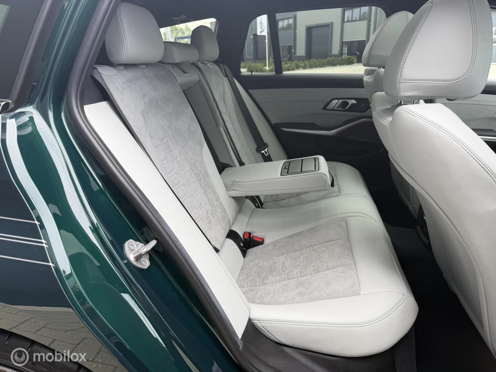 Hoofdafbeelding Alpina B3