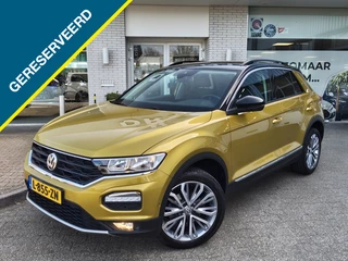 Volkswagen T-Roc 1.5 TSI Style Business | Navi | Sensoren v/a | Stoelverwarming