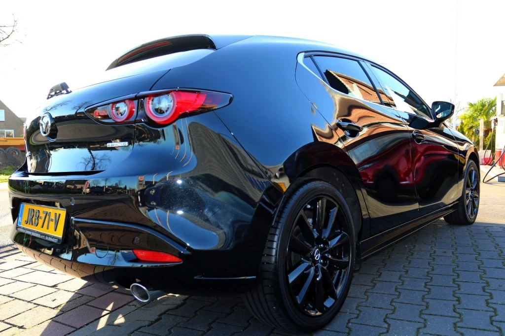 Hoofdafbeelding Mazda 3