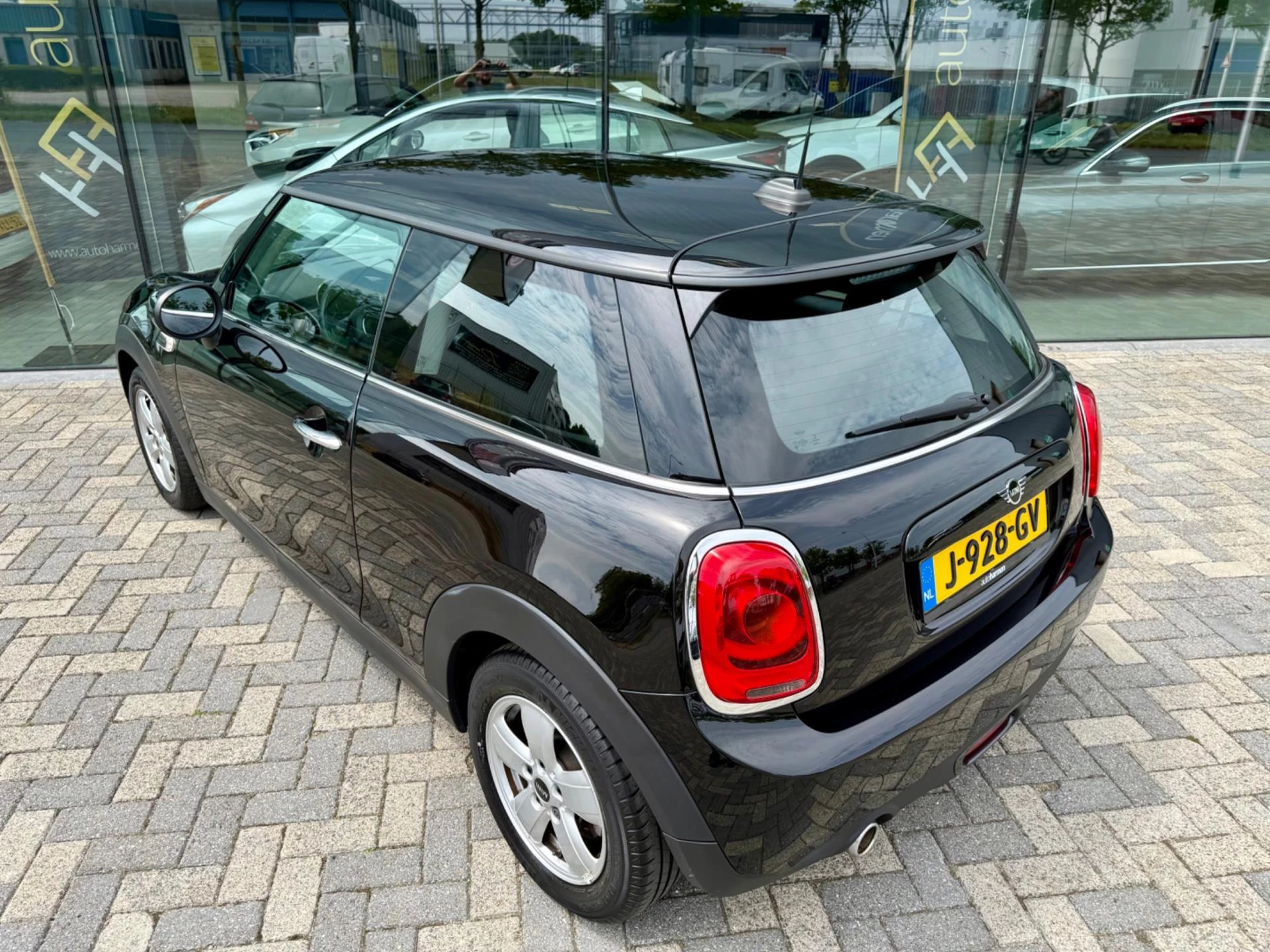 Hoofdafbeelding MINI Cooper