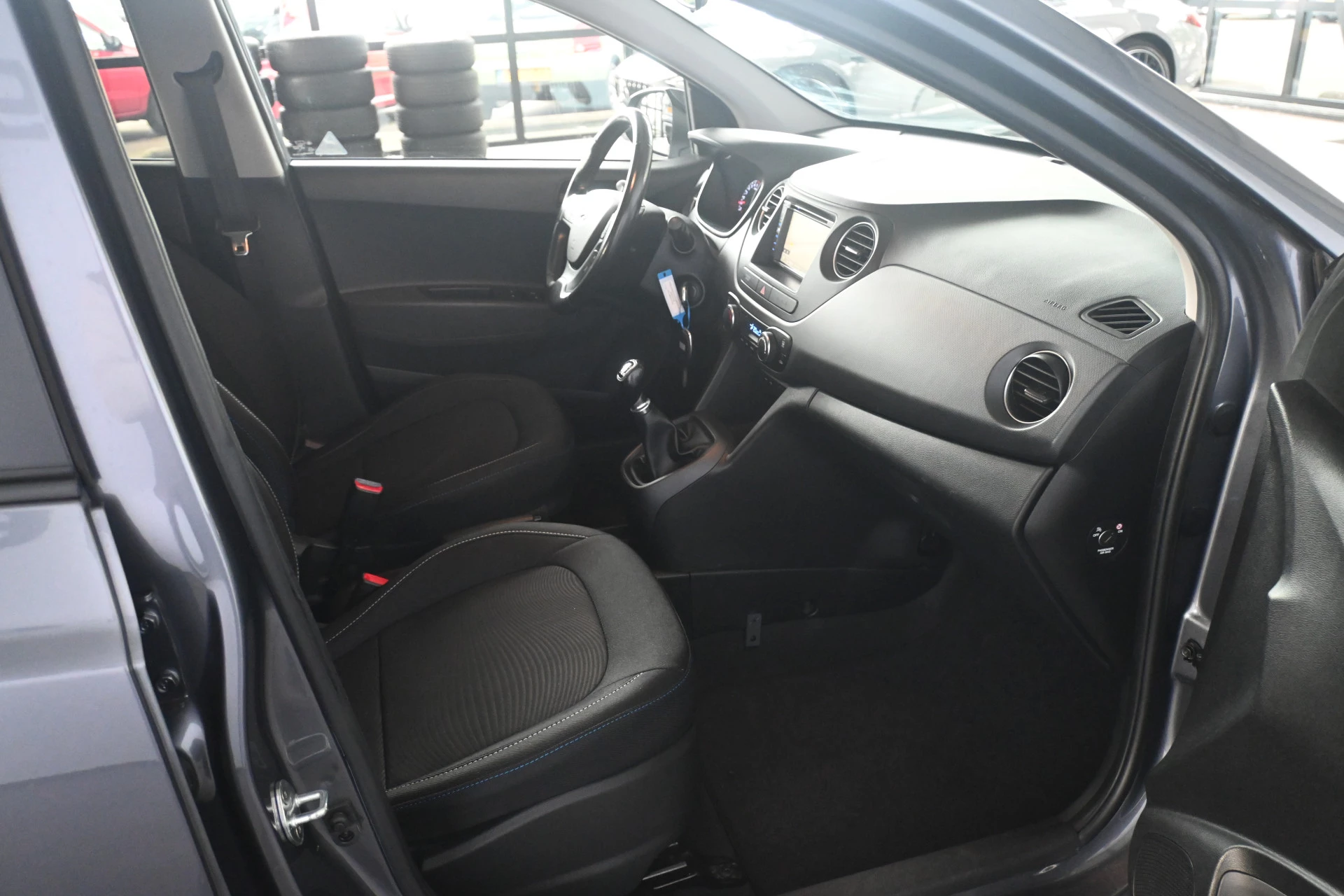 Hoofdafbeelding Hyundai i10