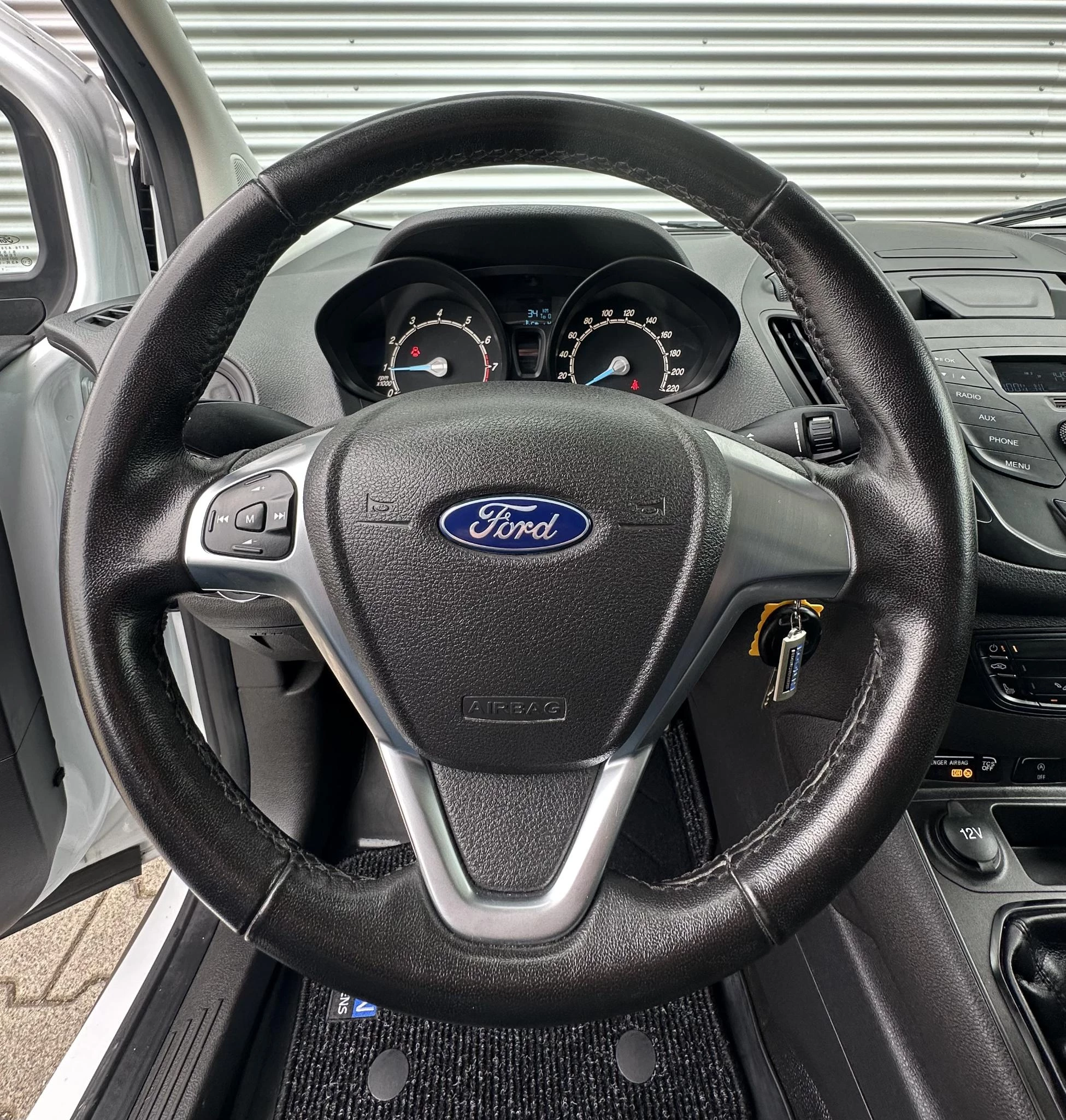 Hoofdafbeelding Ford Transit Courier