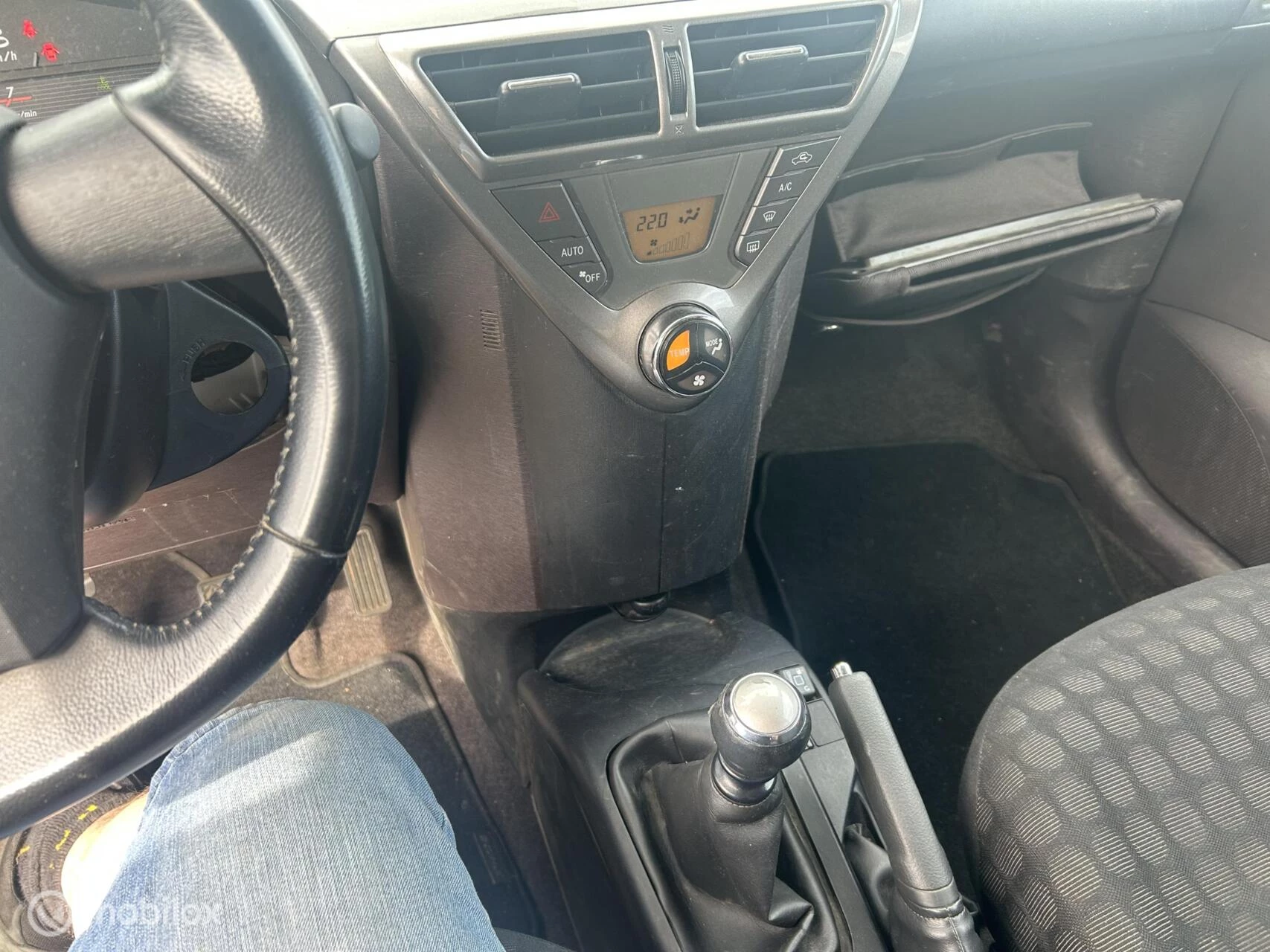 Hoofdafbeelding Toyota iQ