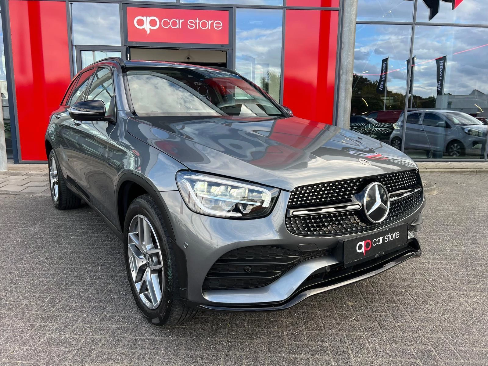 Hoofdafbeelding Mercedes-Benz GLC