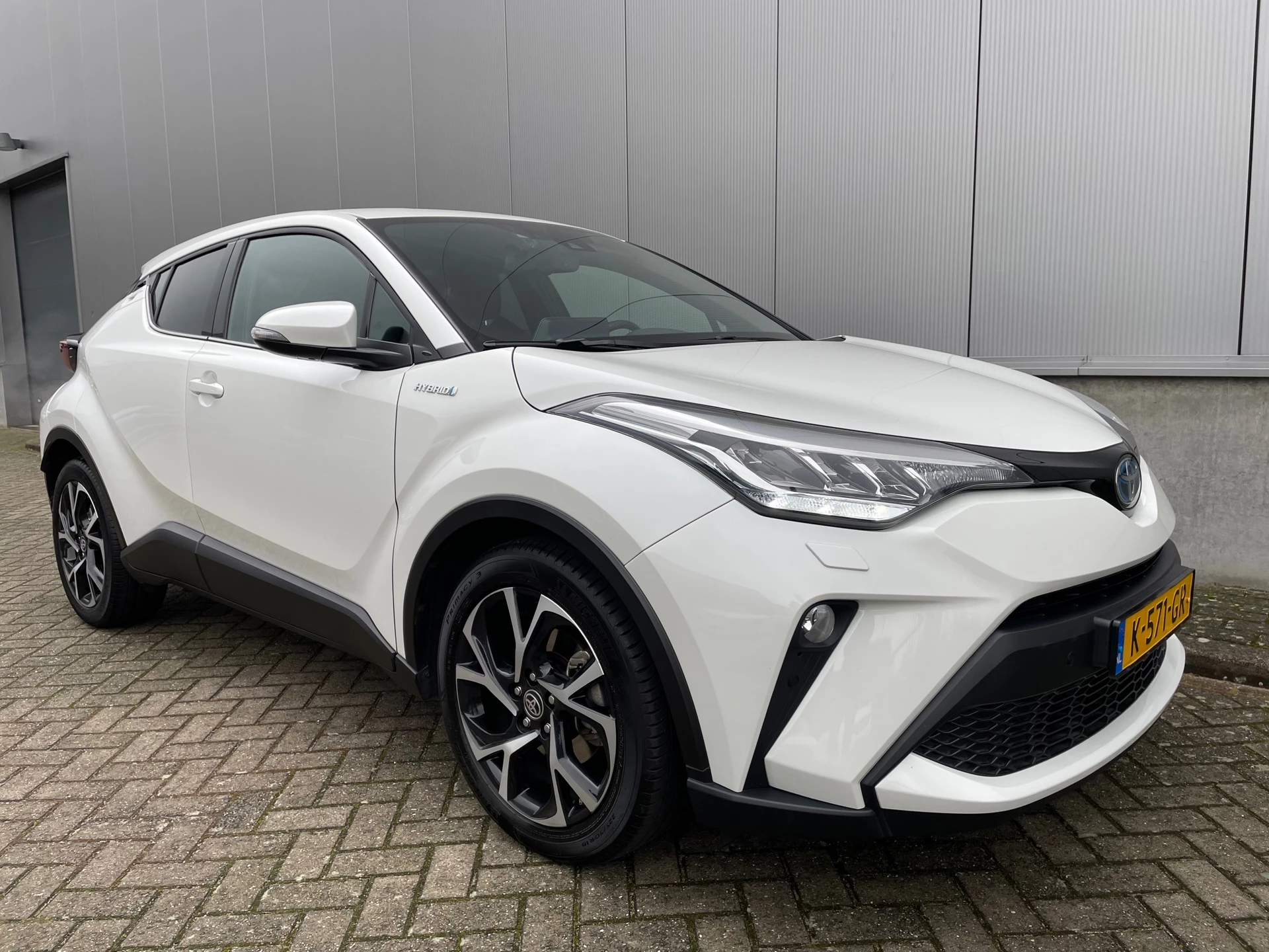 Hoofdafbeelding Toyota C-HR