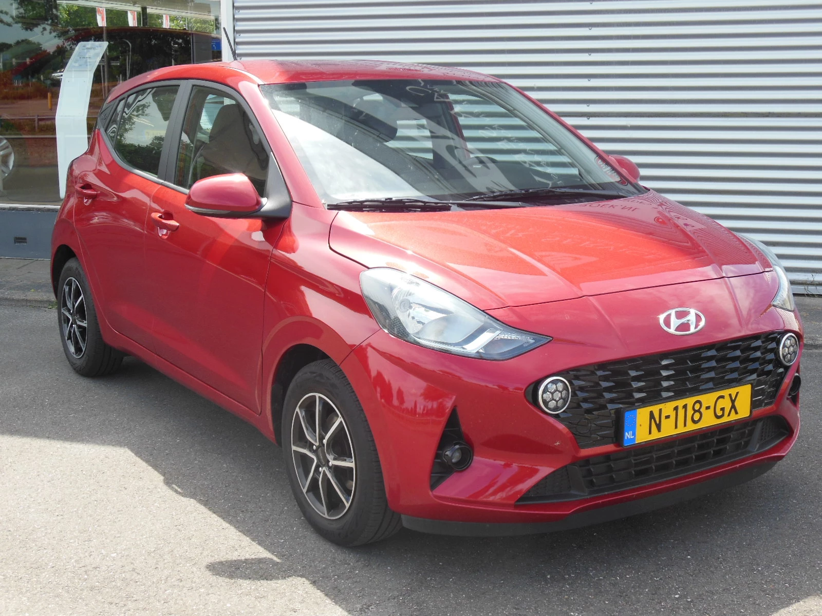 Hoofdafbeelding Hyundai i10