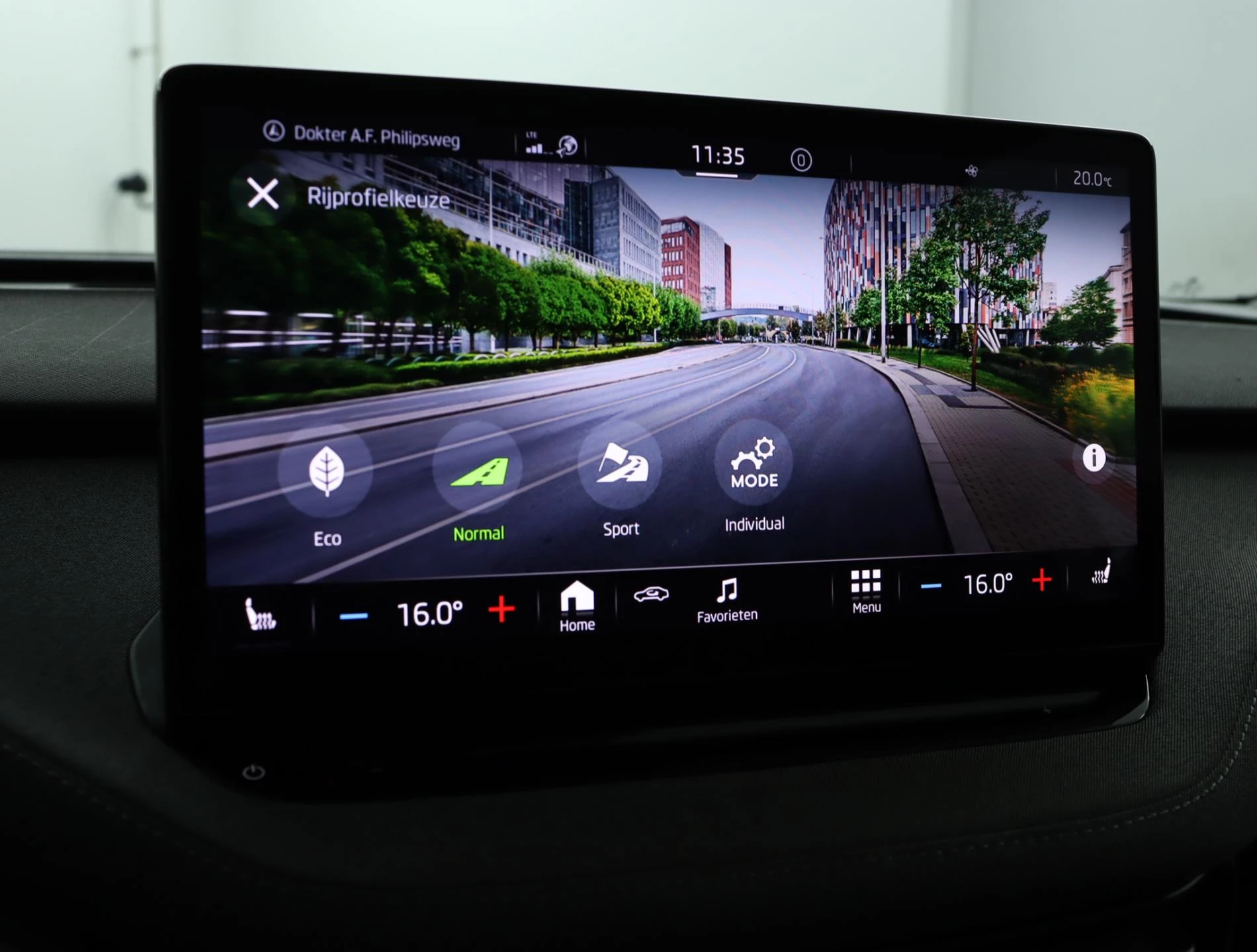 Hoofdafbeelding Škoda Enyaq iV